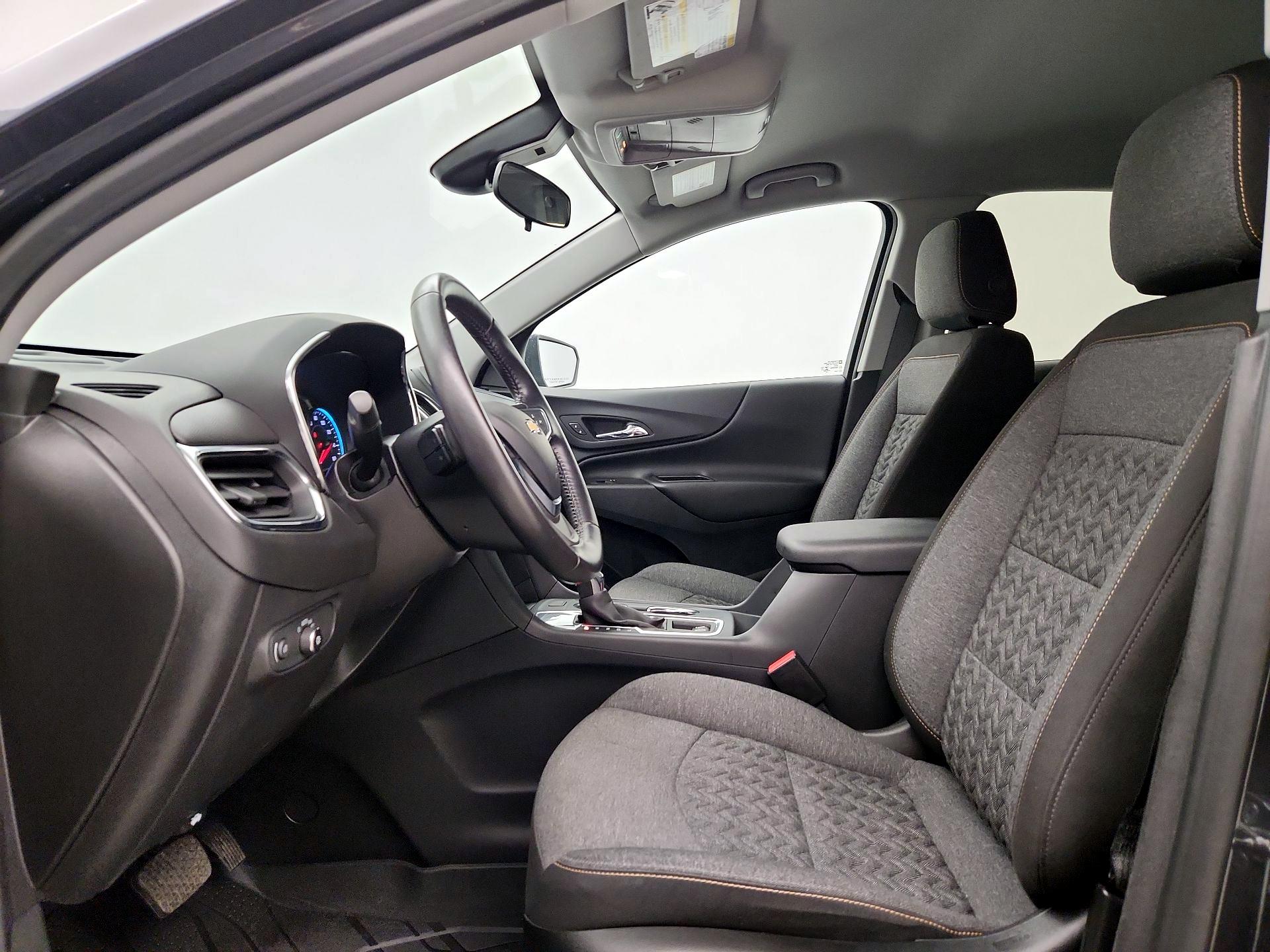 Thumbnail: 2022 Chevrolet Equinox - 11