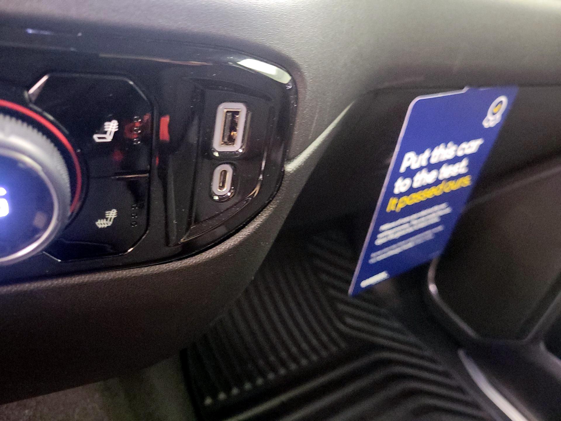 Thumbnail: 2022 Chevrolet Silverado 1500 - 18