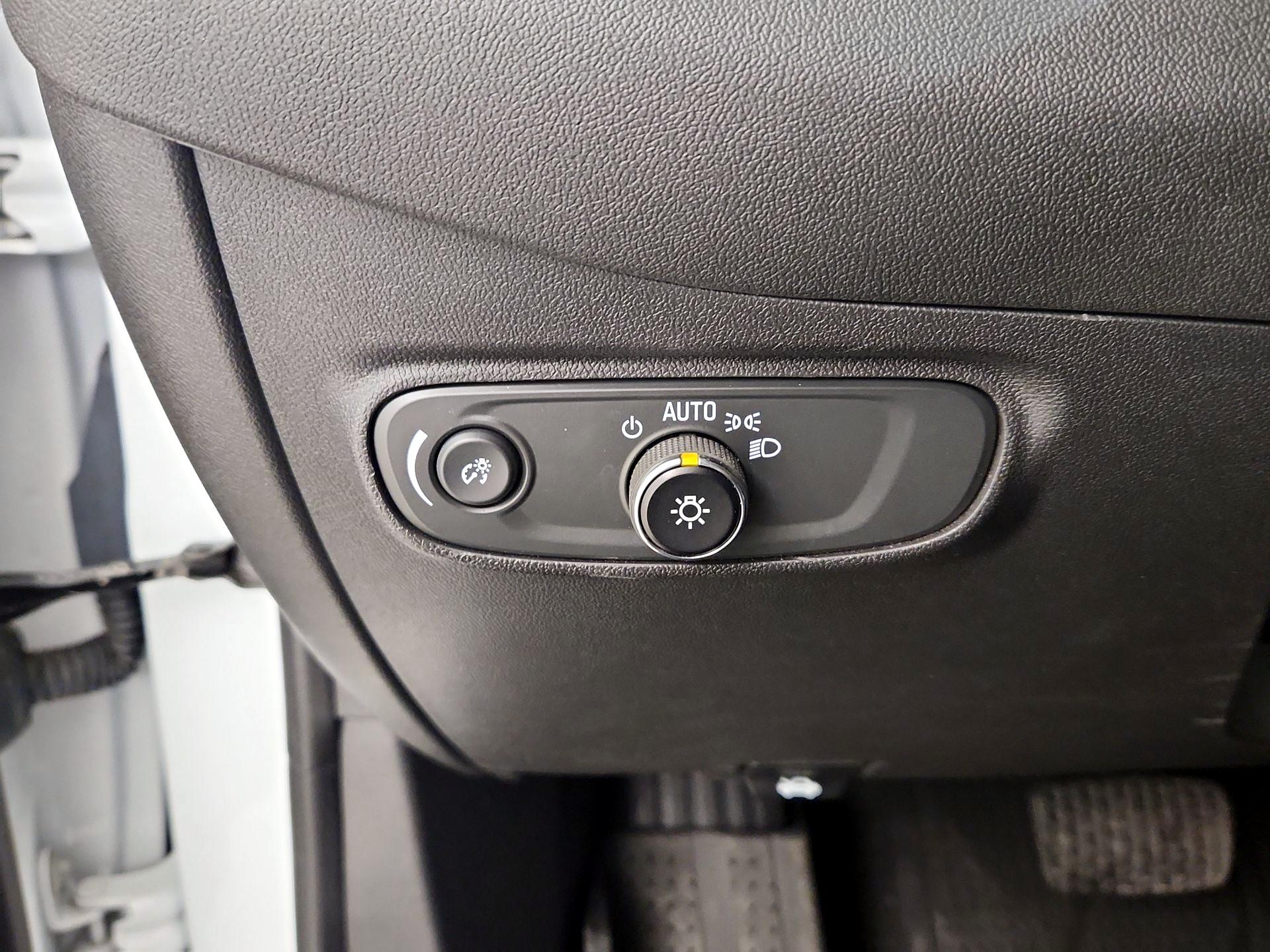 Thumbnail: 2024 Chevrolet Equinox - 13