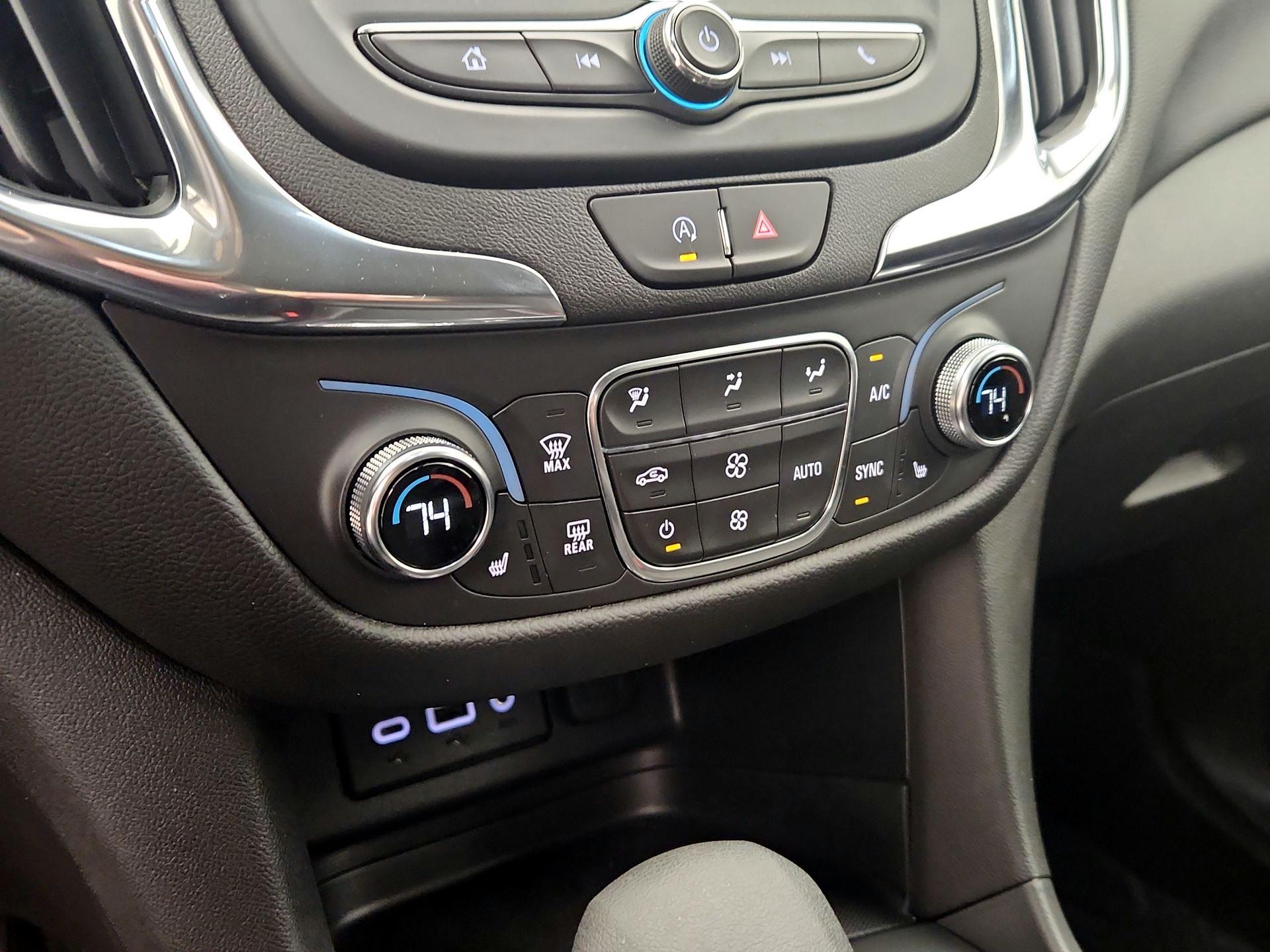 Thumbnail: 2024 Chevrolet Equinox - 16