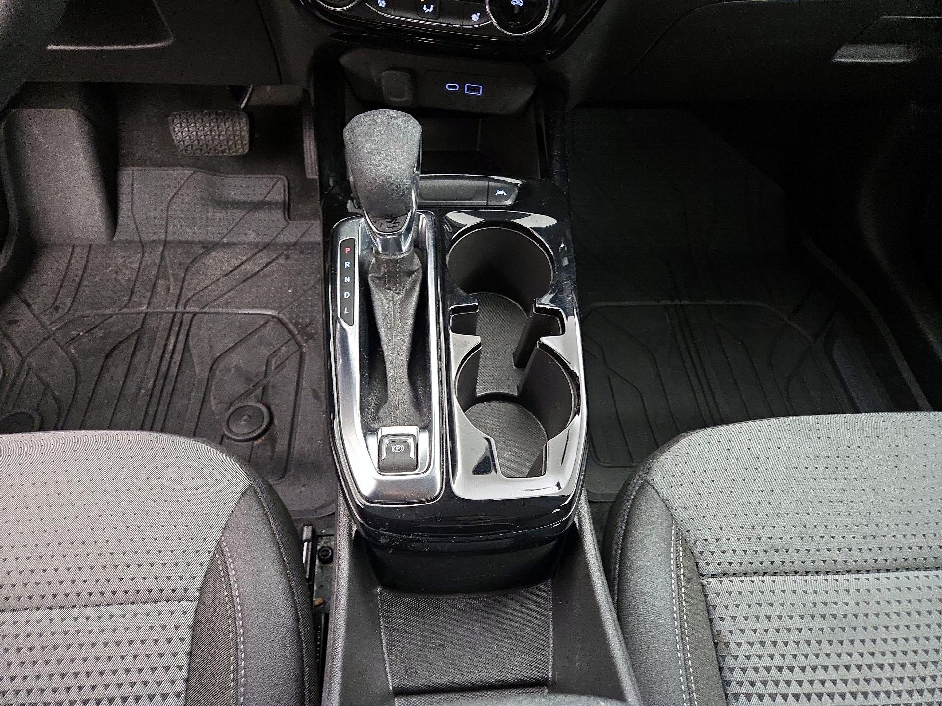 Thumbnail: 2025 Chevrolet Trax - 17