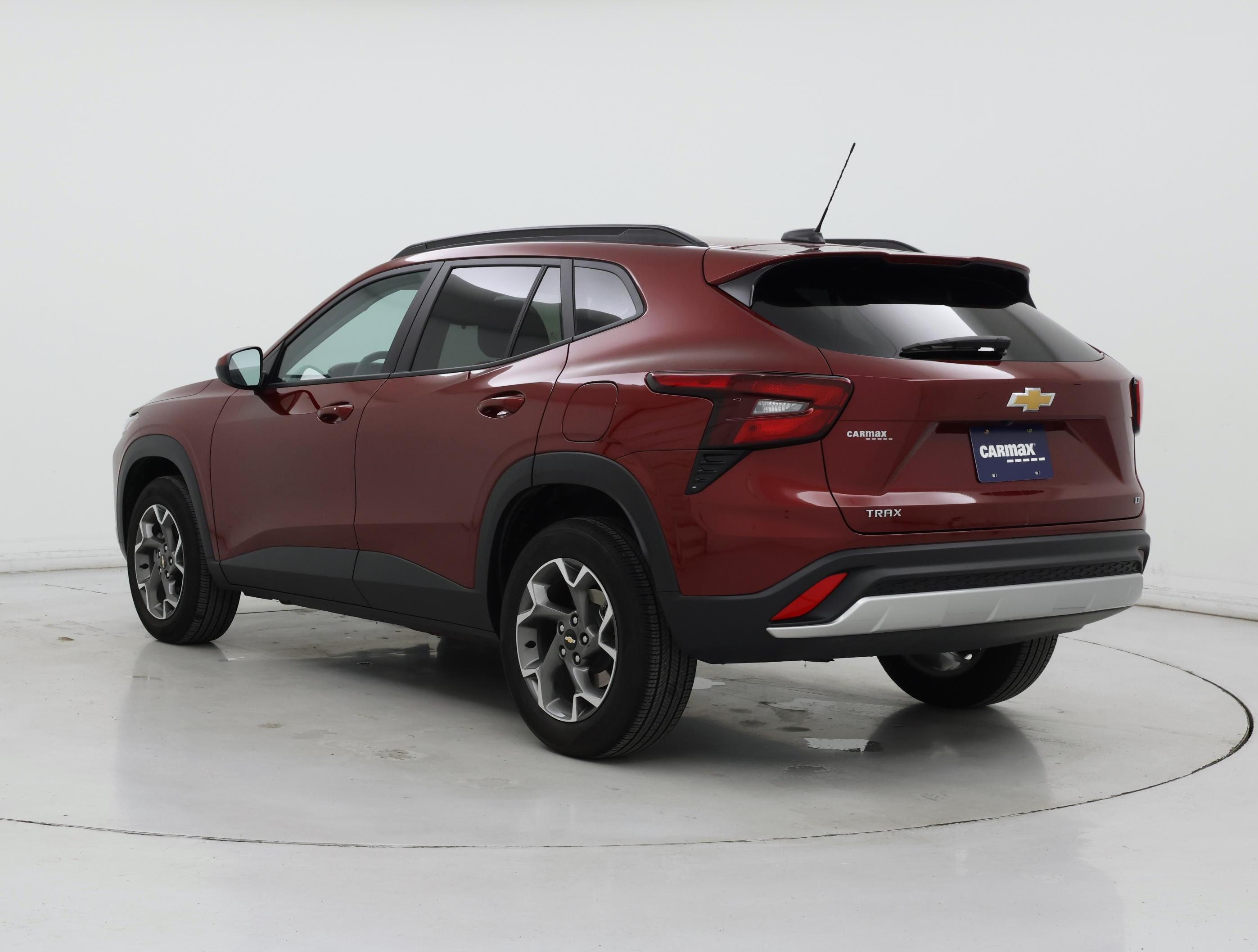 Thumbnail: 2025 Chevrolet Trax - 2