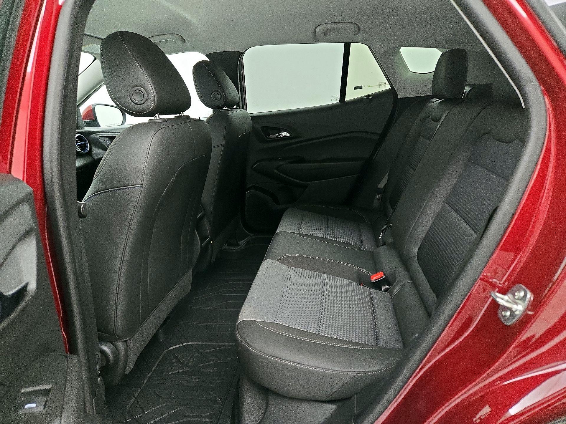 Thumbnail: 2025 Chevrolet Trax - 19