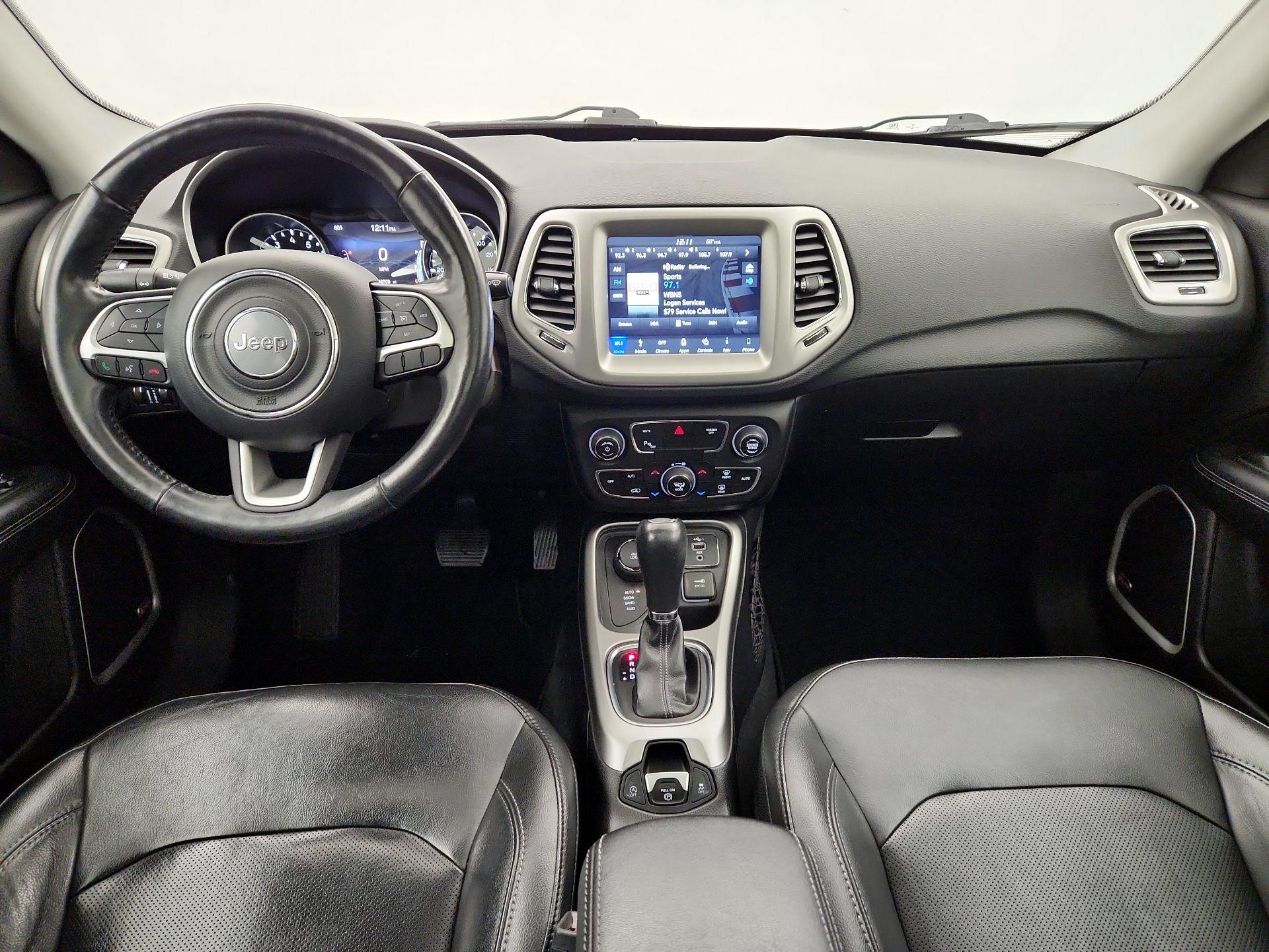 Thumbnail: 2019 Jeep Compass - 9