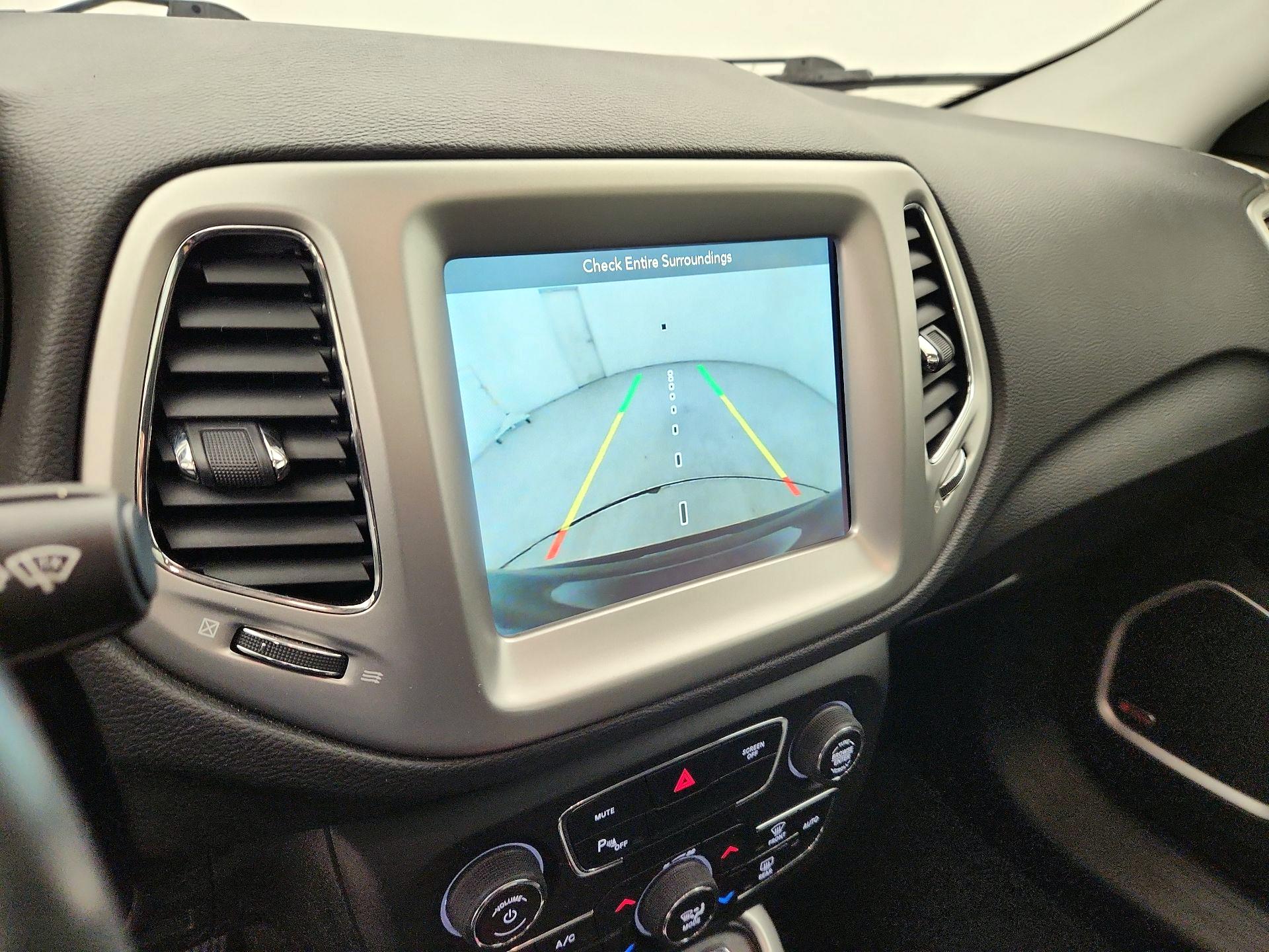 Thumbnail: 2019 Jeep Compass - 15