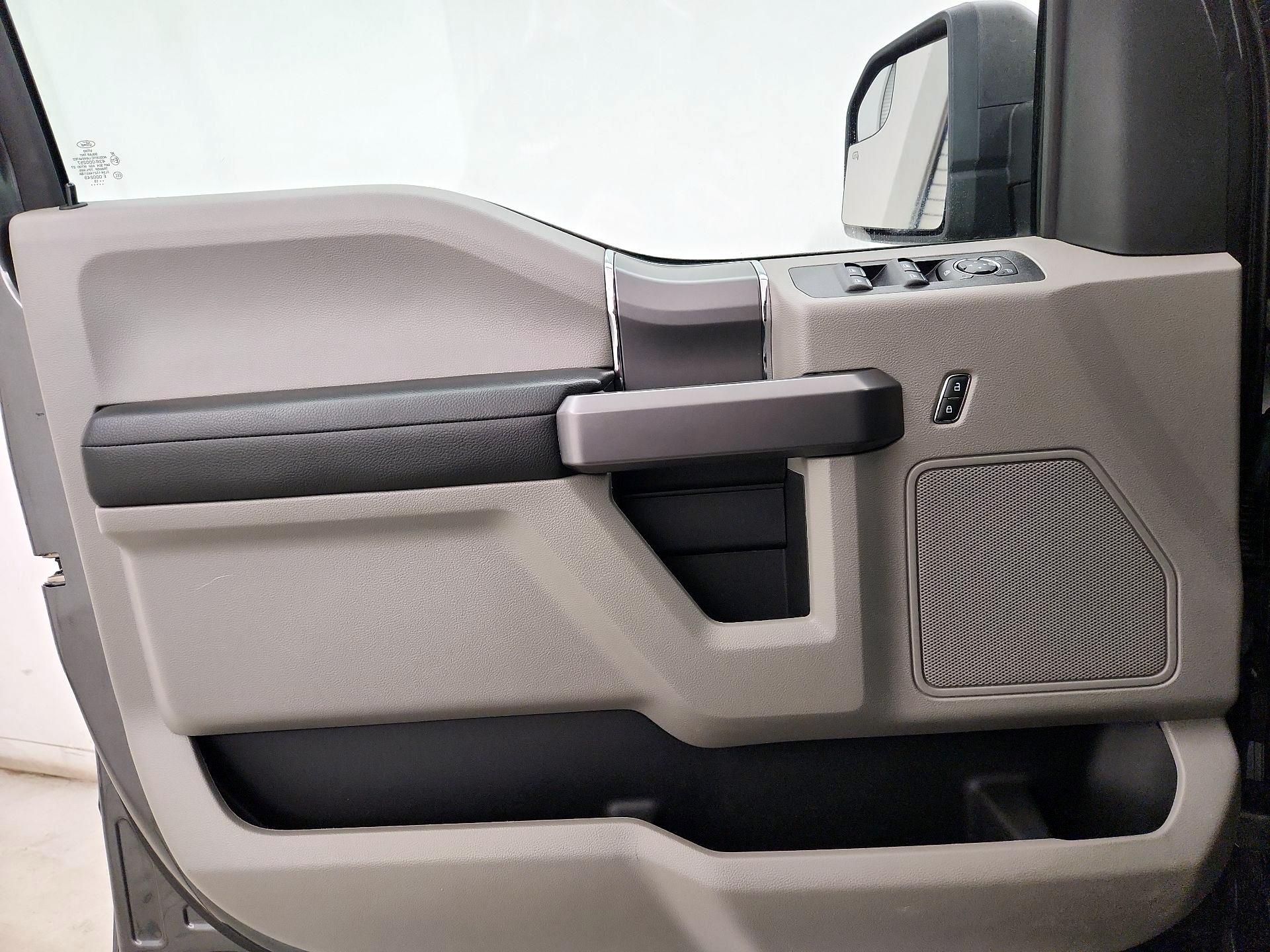 Thumbnail: 2019 Ford F-150 - 12