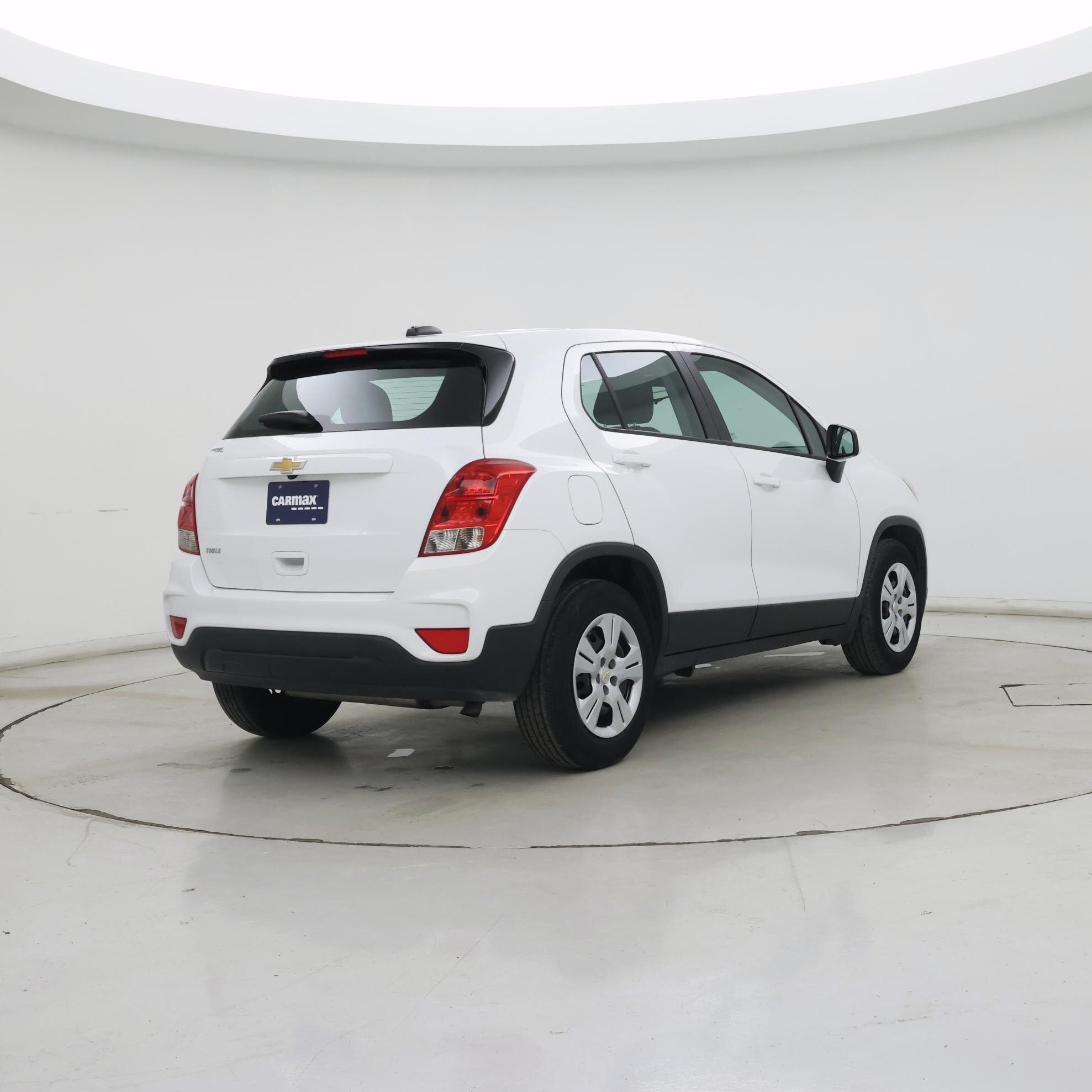 Thumbnail: 2018 Chevrolet Trax - 8