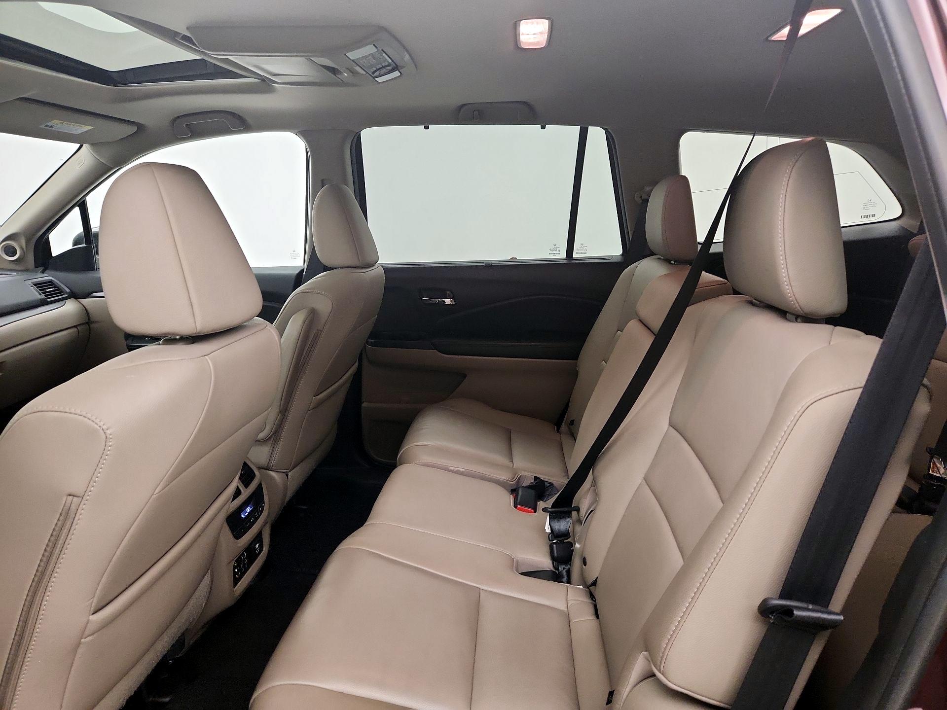 Thumbnail: 2016 Honda Pilot - 20