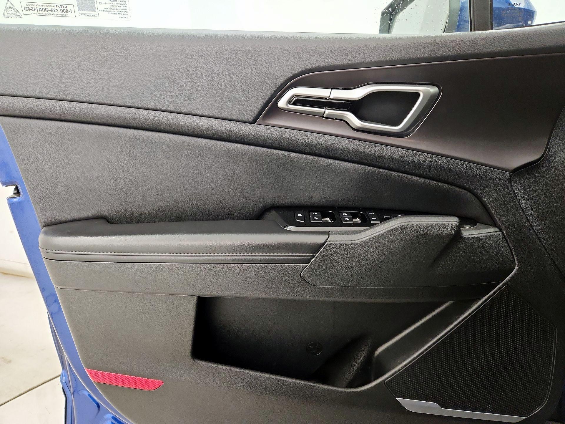 Thumbnail: 2024 Kia Sportage - 12