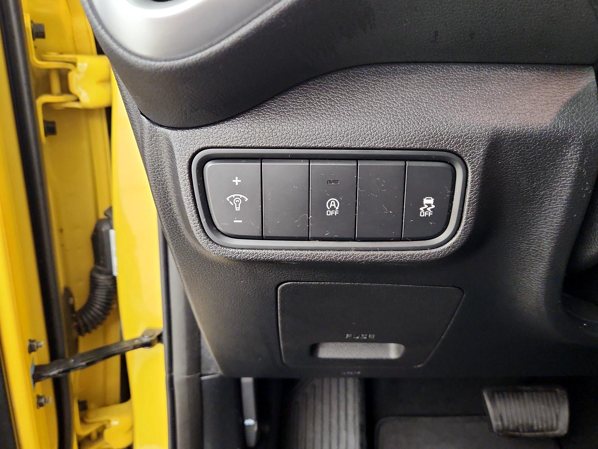 Thumbnail: 2020 Kia Soul - 13