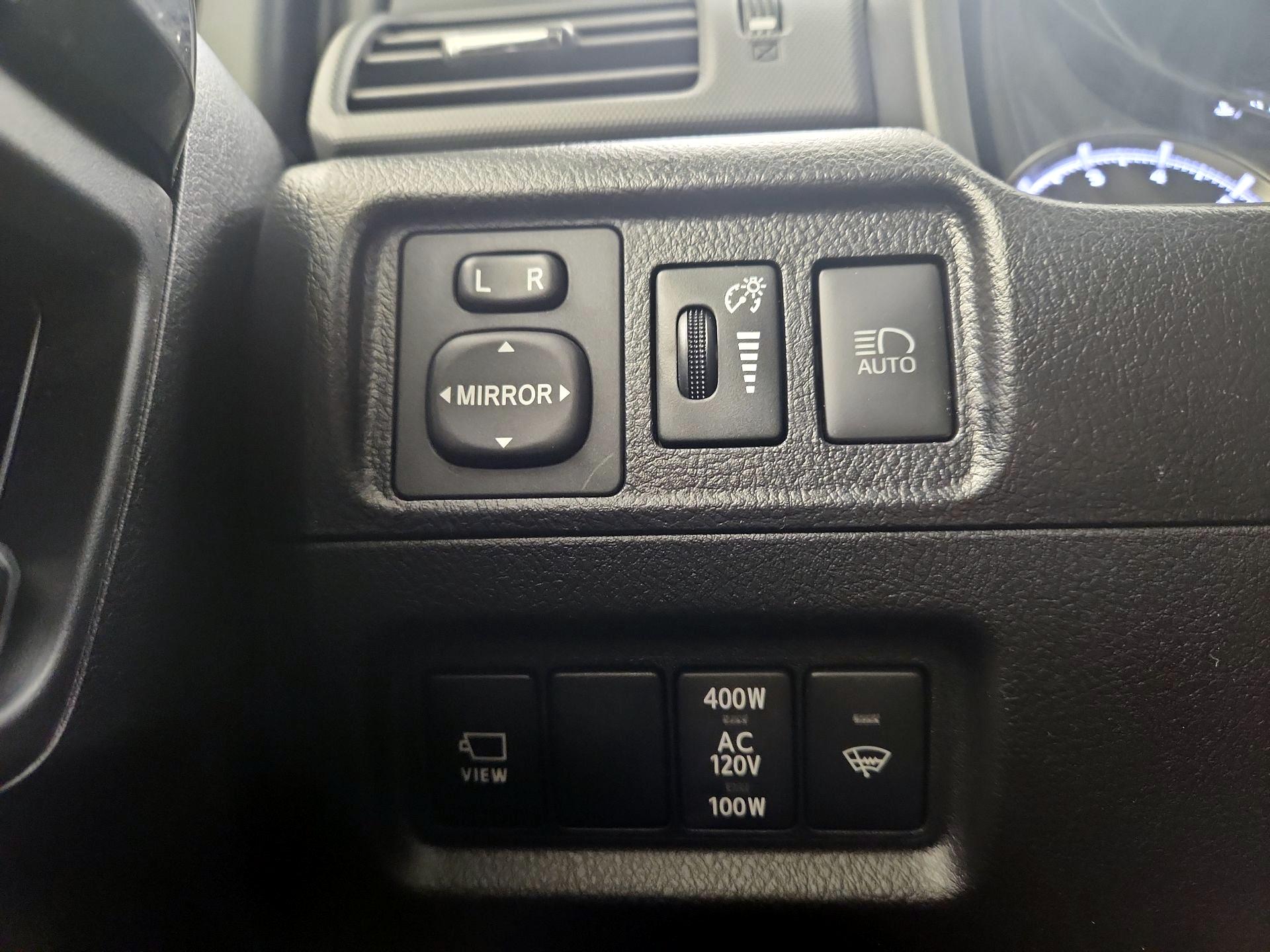 Thumbnail: 2023 Toyota 4Runner - 13