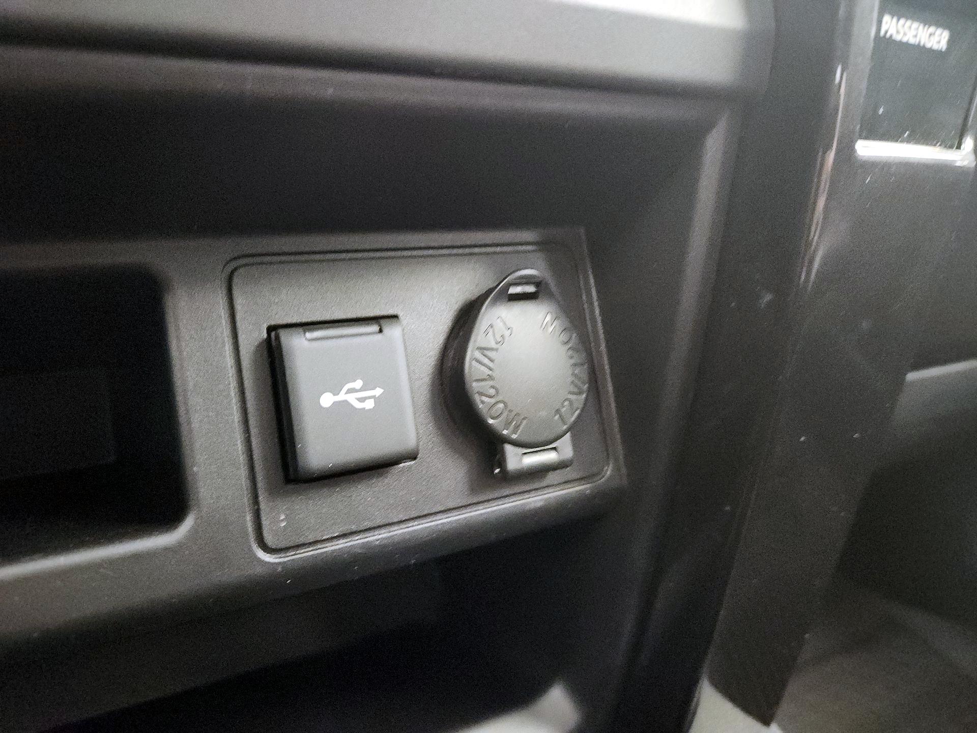 Thumbnail: 2023 Toyota 4Runner - 19