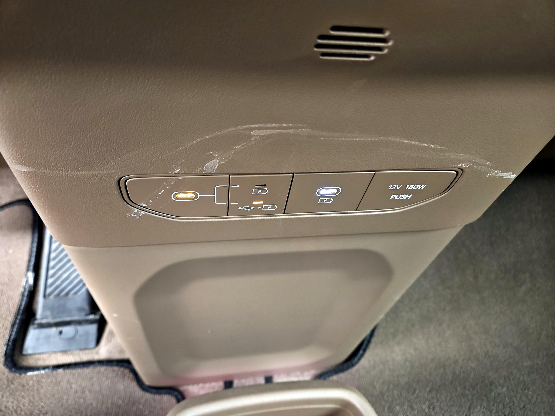 Thumbnail: 2024 Kia EV9 - 19