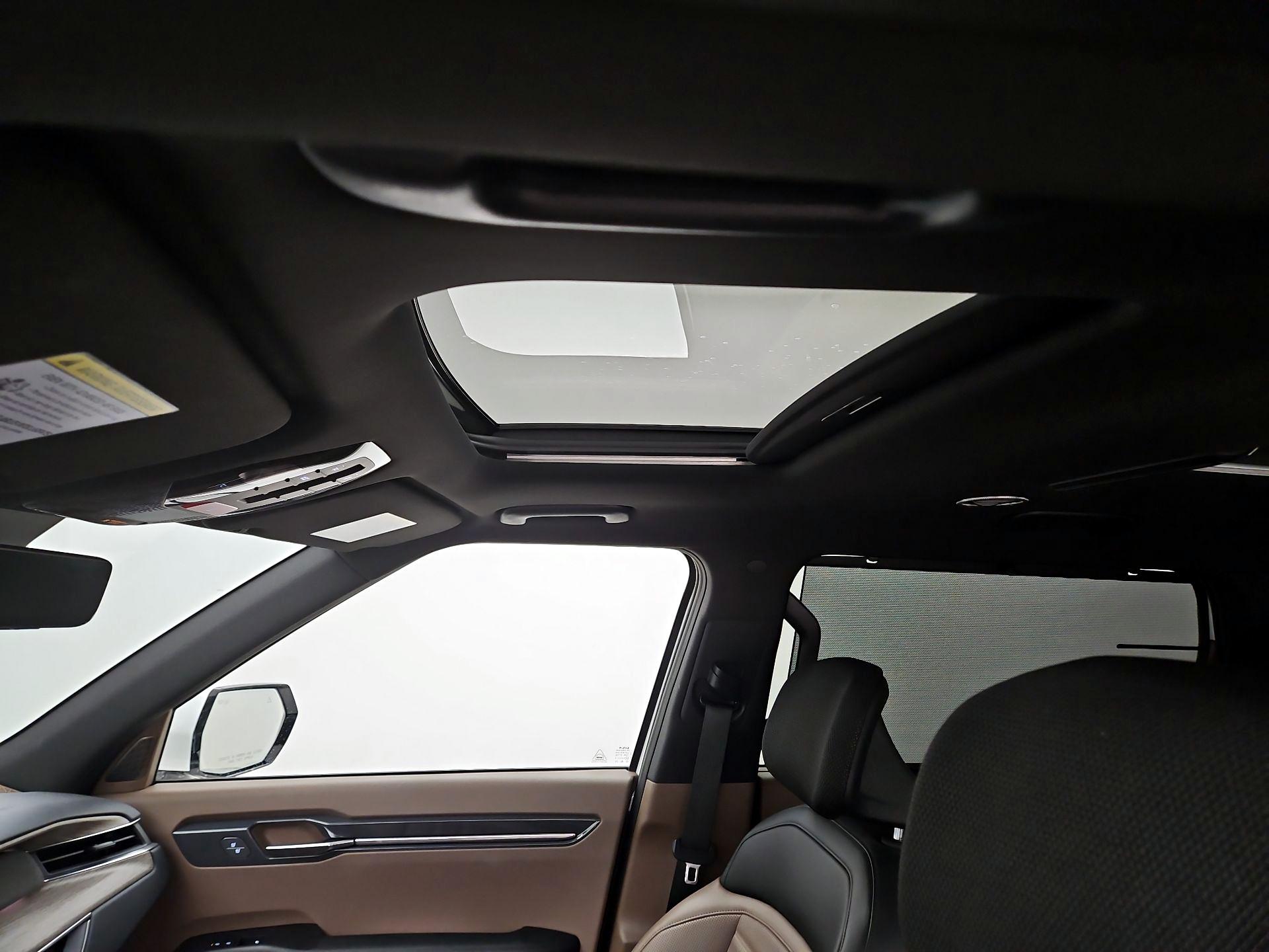 Thumbnail: 2024 Kia EV9 - 20