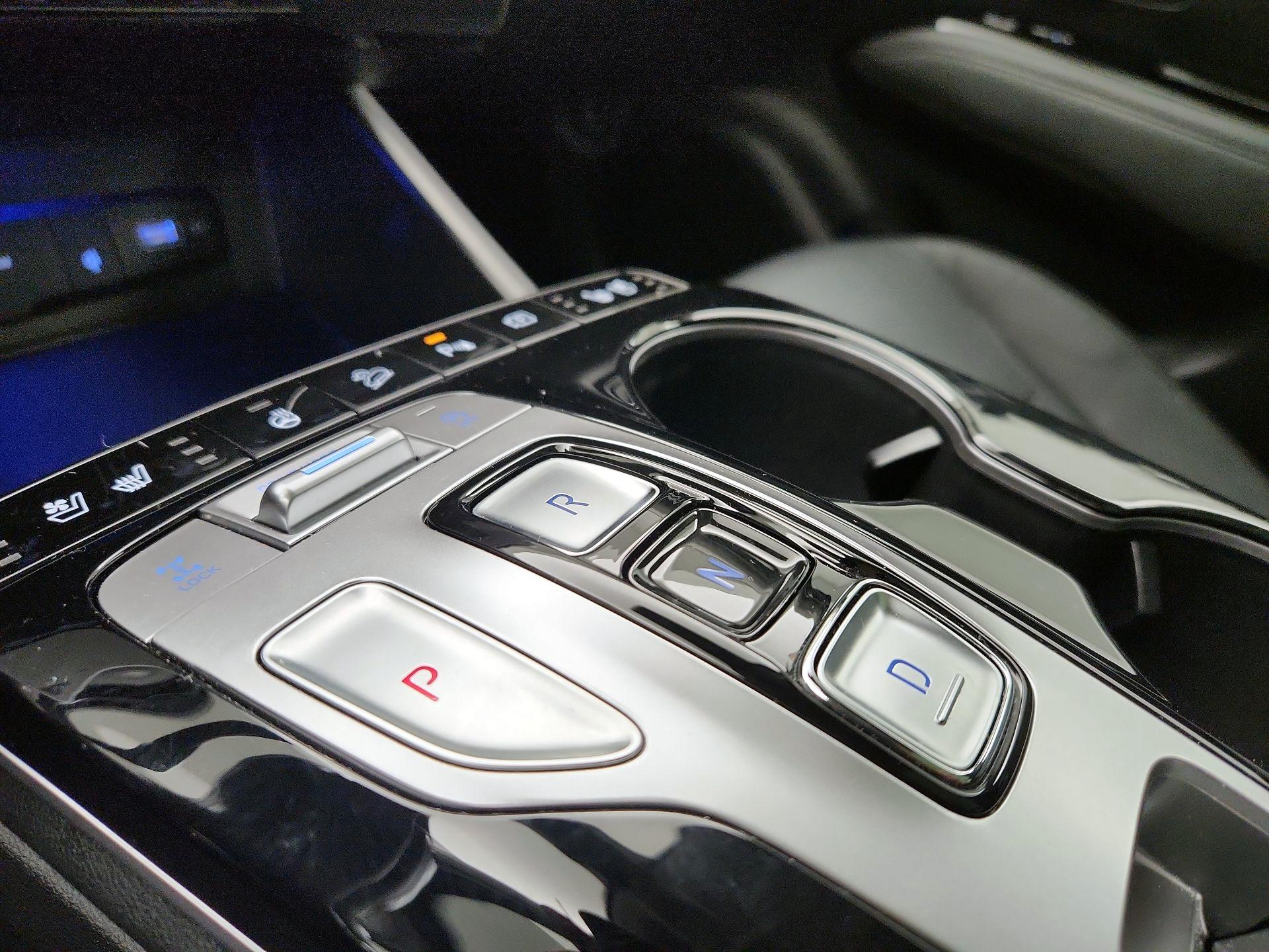 Thumbnail: 2023 Hyundai Tucson - 18