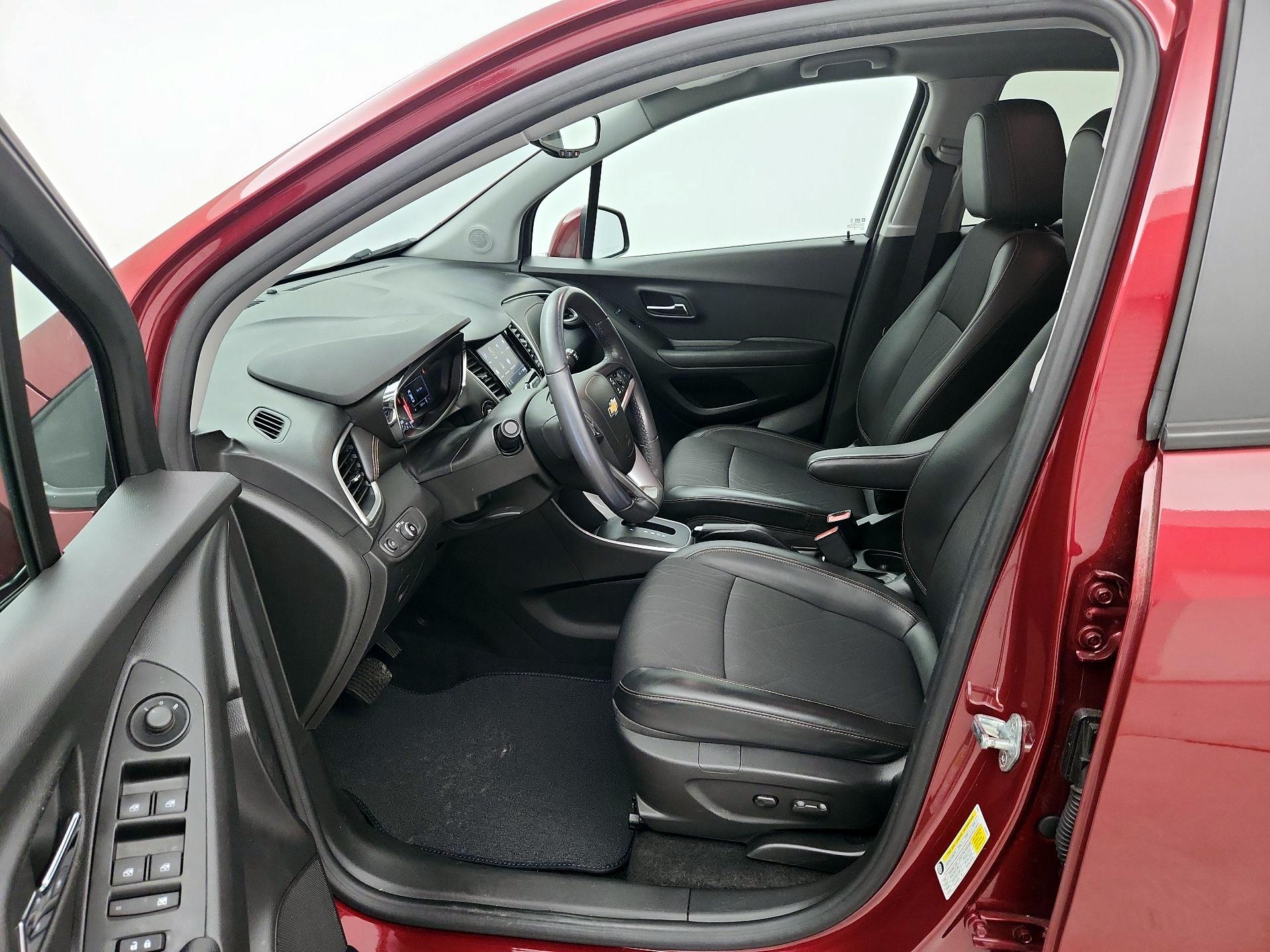 Thumbnail: 2022 Chevrolet Trax - 11