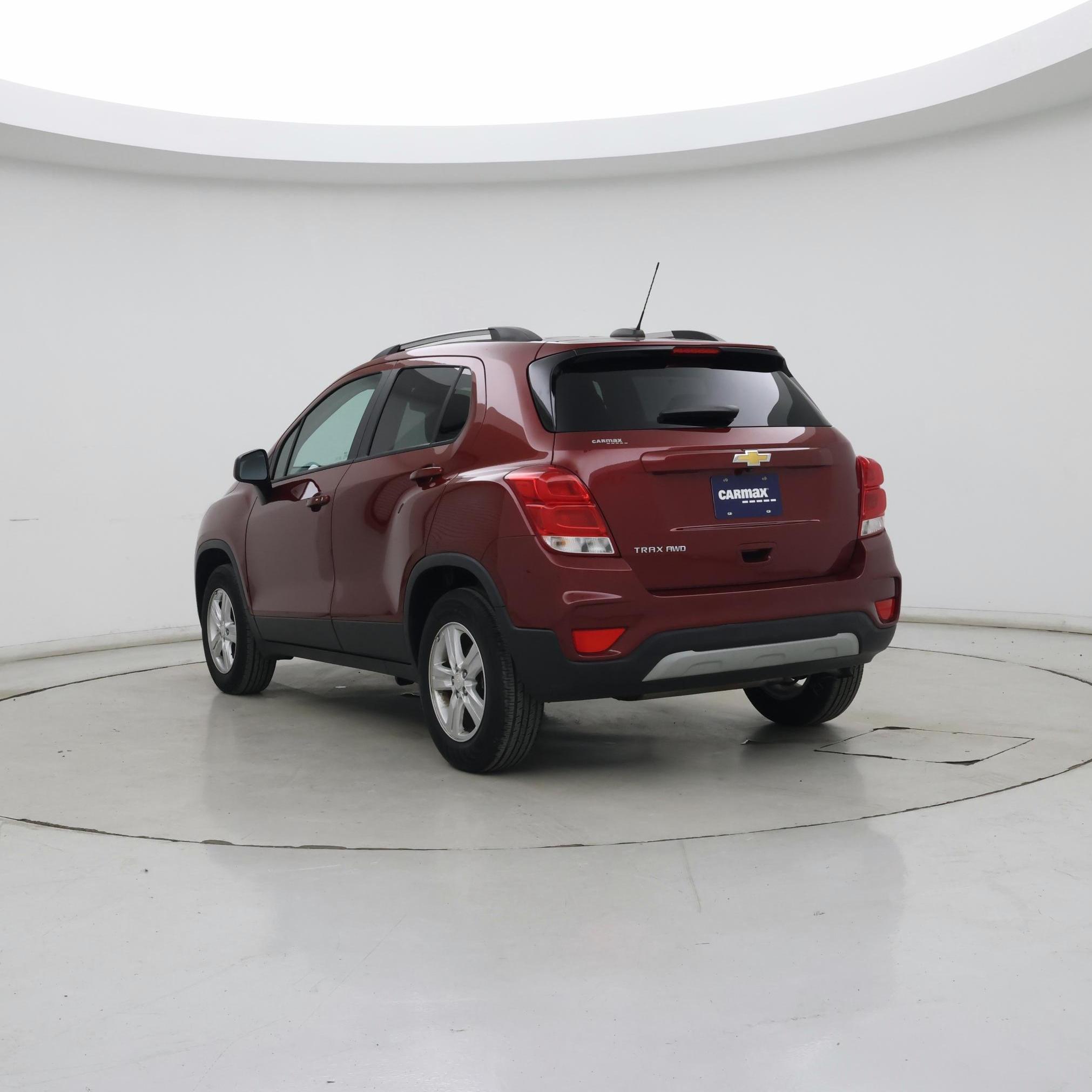 Thumbnail: 2022 Chevrolet Trax - 2