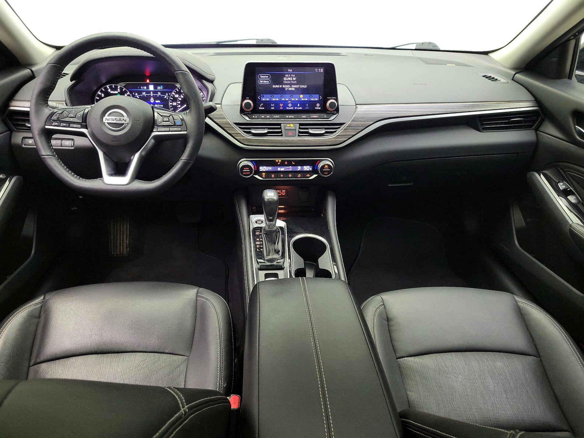 Thumbnail: 2021 Nissan Altima - 9