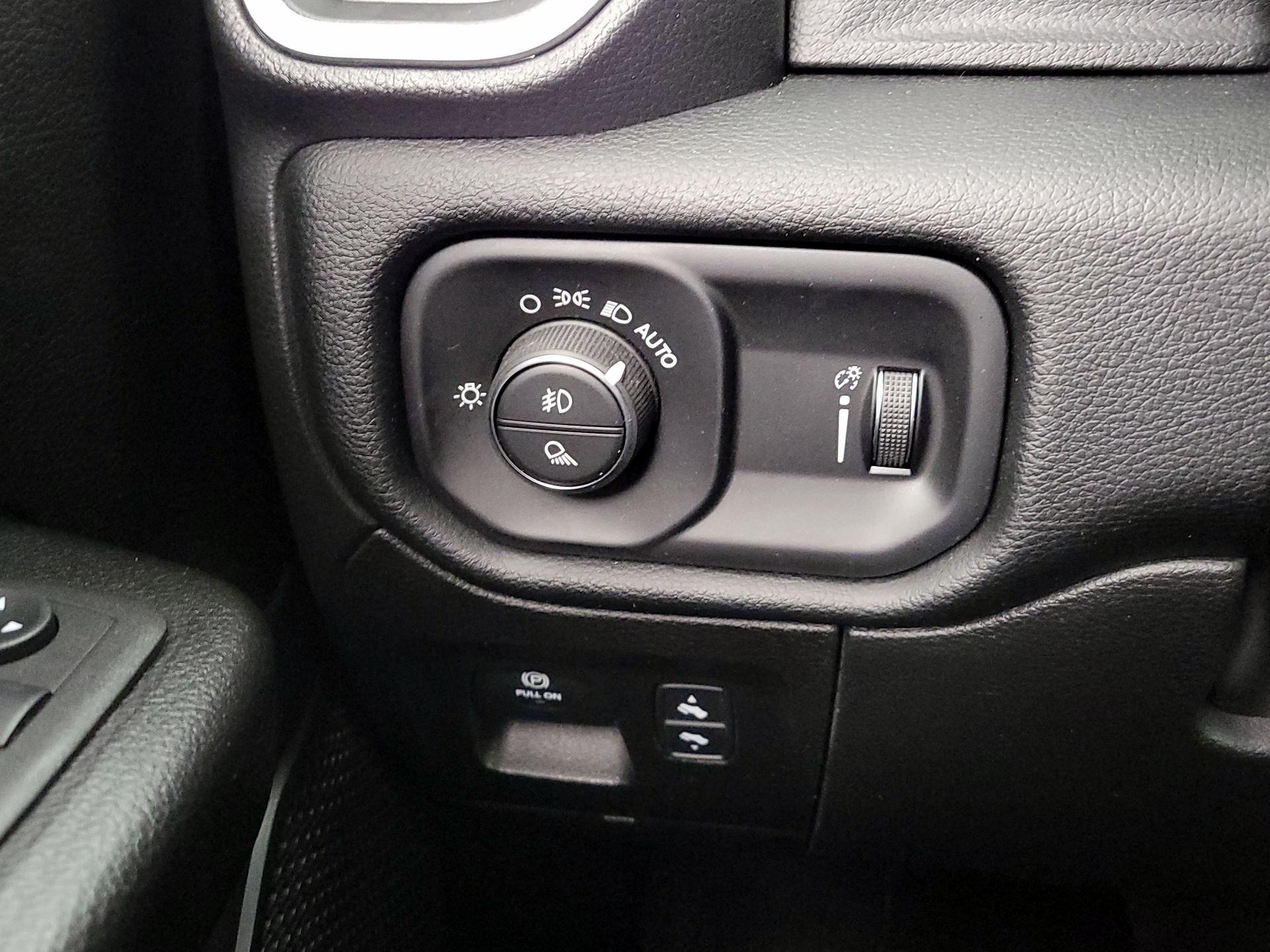 Thumbnail: 2022 RAM 1500 - 13