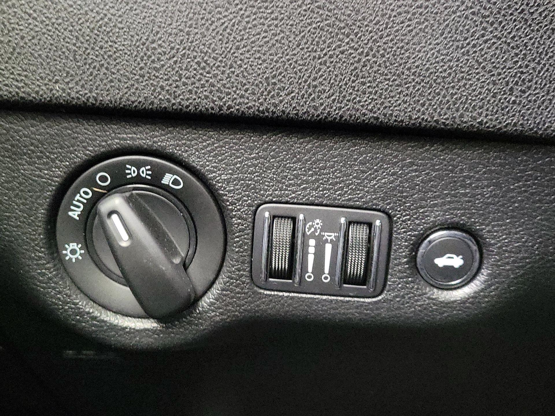 Thumbnail: 2022 Dodge Charger - 13