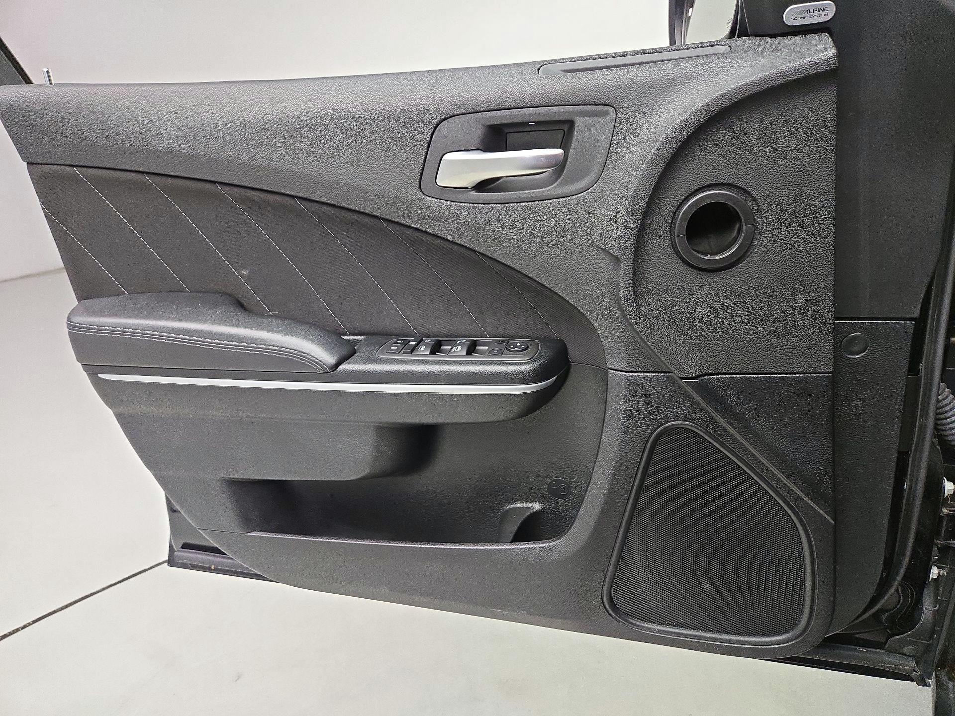 Thumbnail: 2022 Dodge Charger - 12