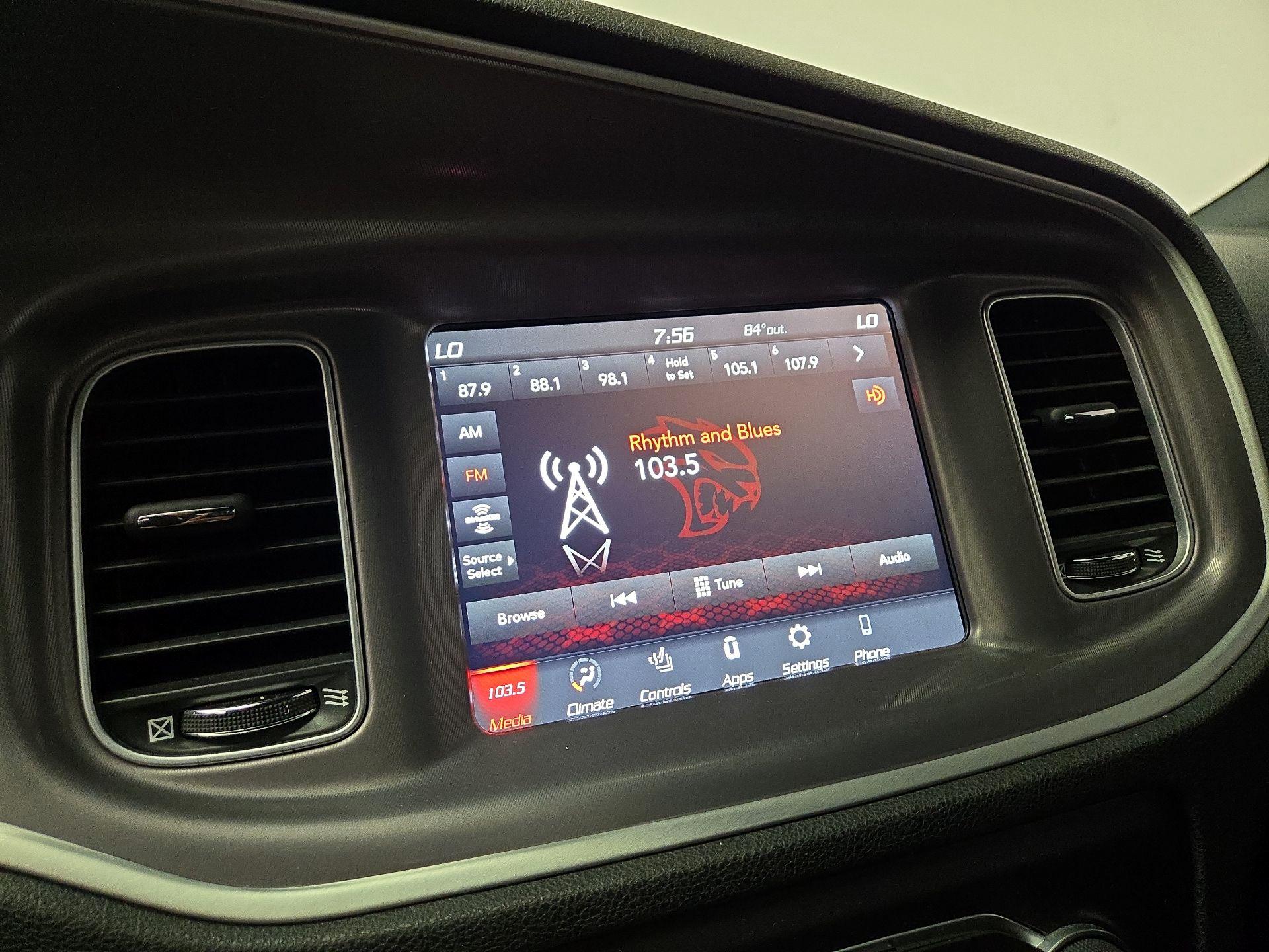 Thumbnail: 2022 Dodge Charger - 15