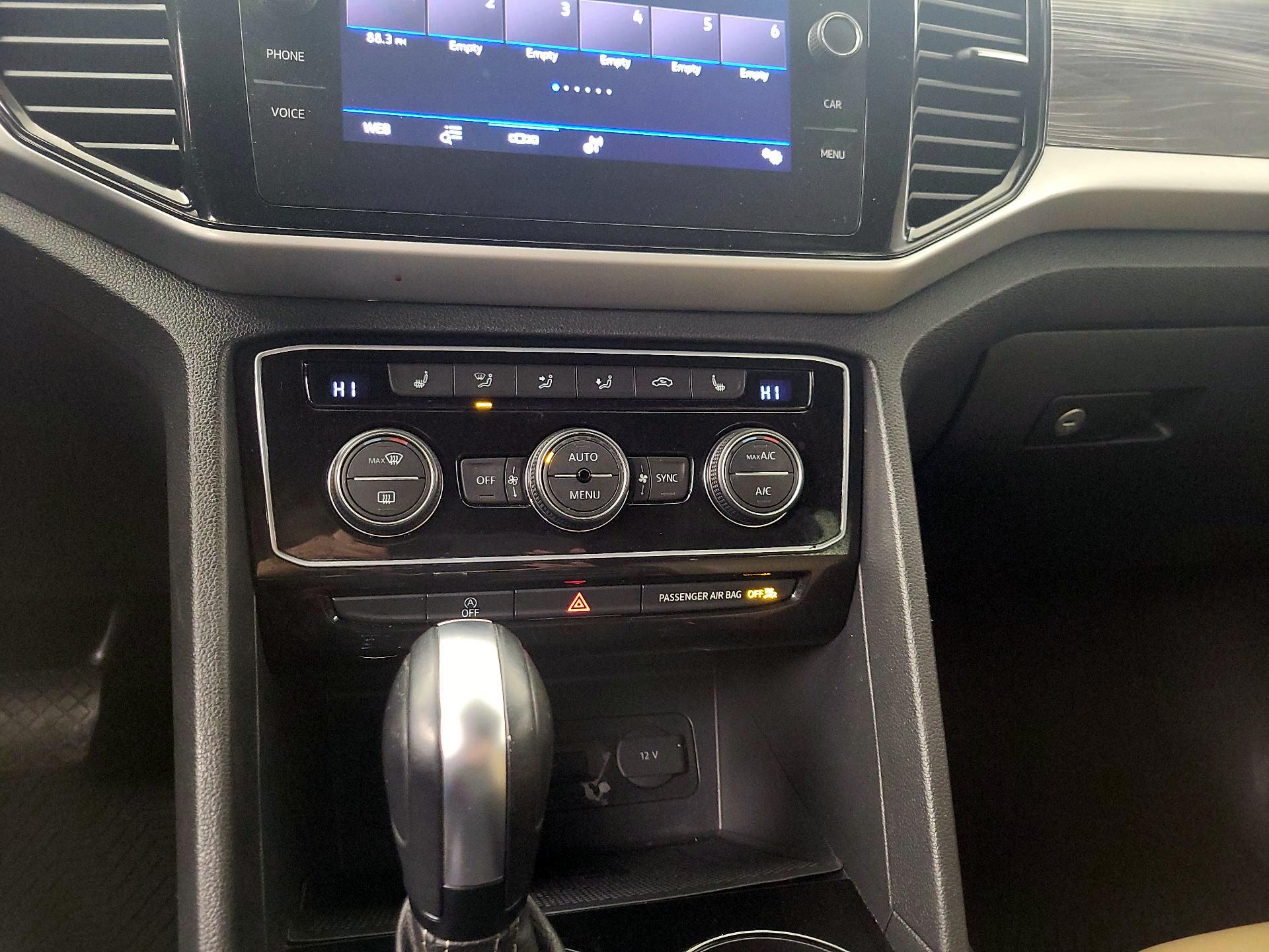 Thumbnail: 2022 Volkswagen Atlas - 16