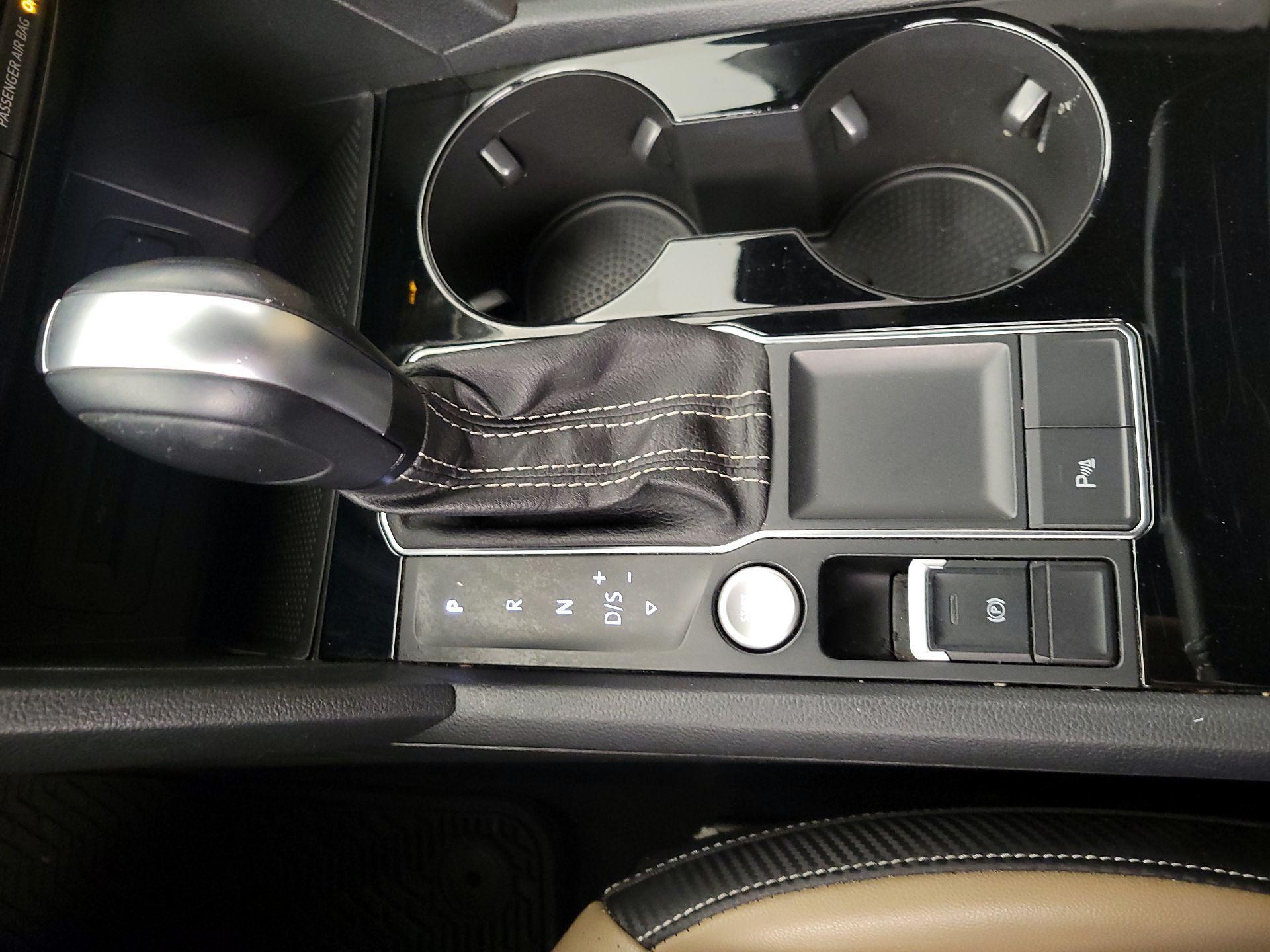 Thumbnail: 2022 Volkswagen Atlas - 17