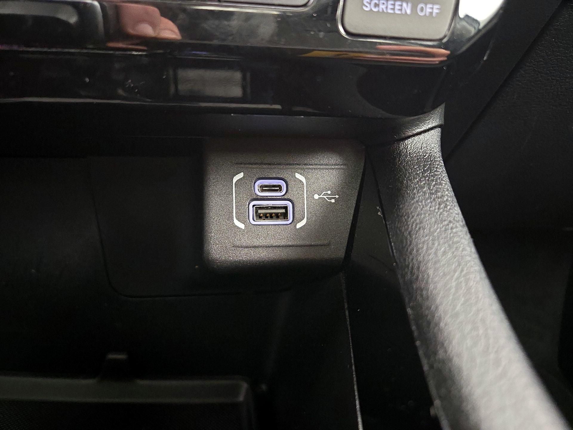 Thumbnail: 2022 Jeep Compass - 18