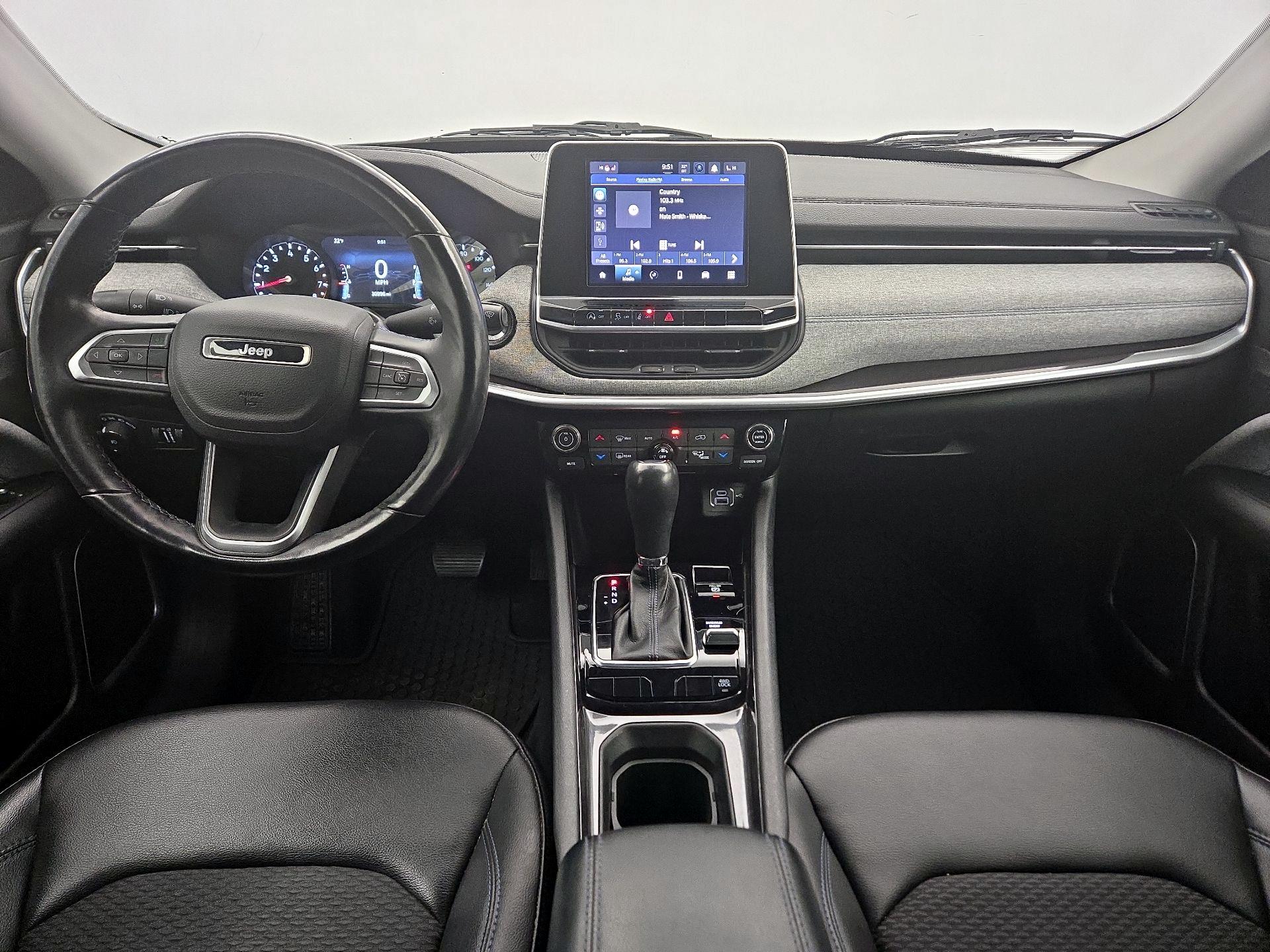 Thumbnail: 2022 Jeep Compass - 9