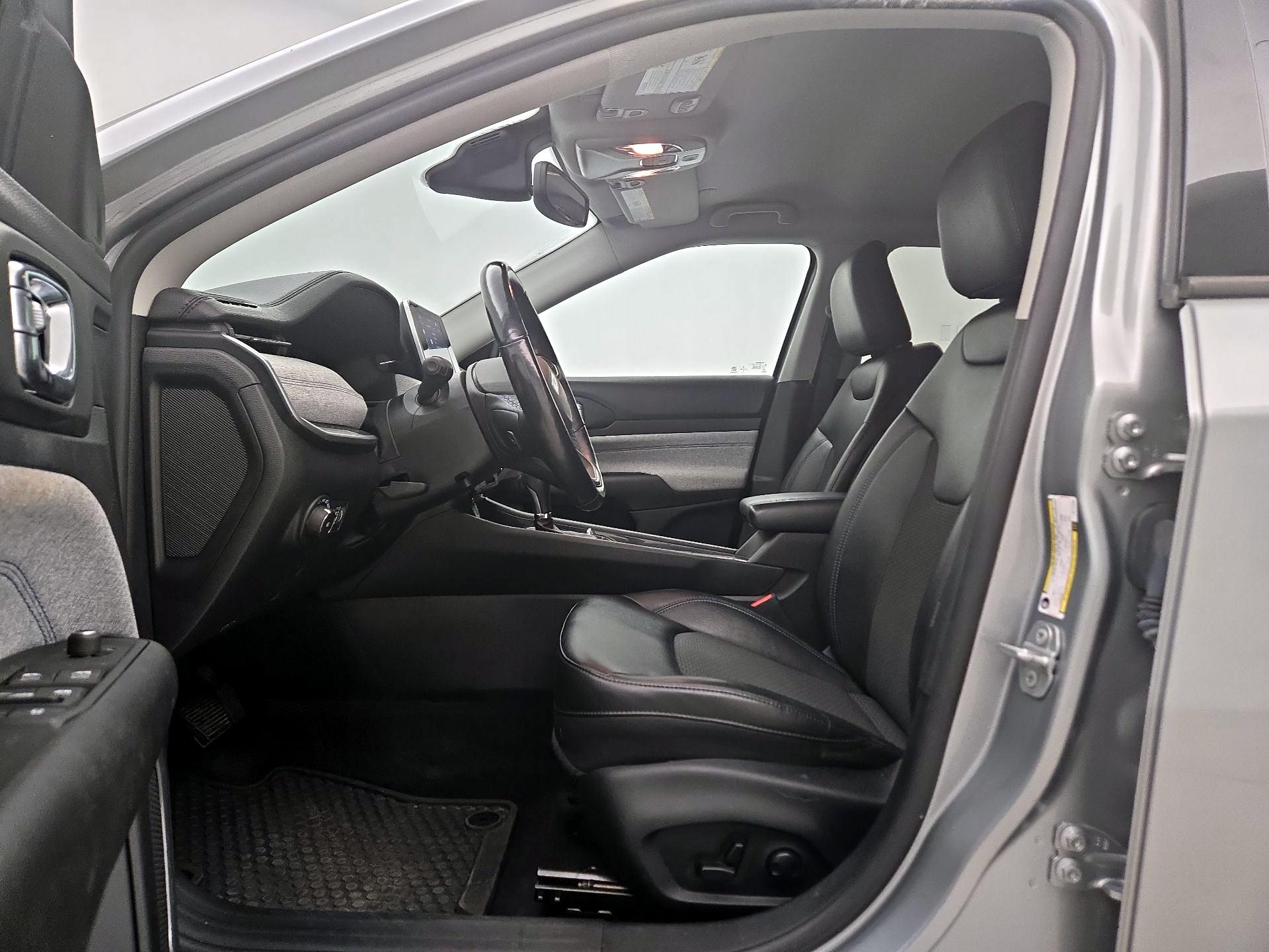 Thumbnail: 2022 Jeep Compass - 11