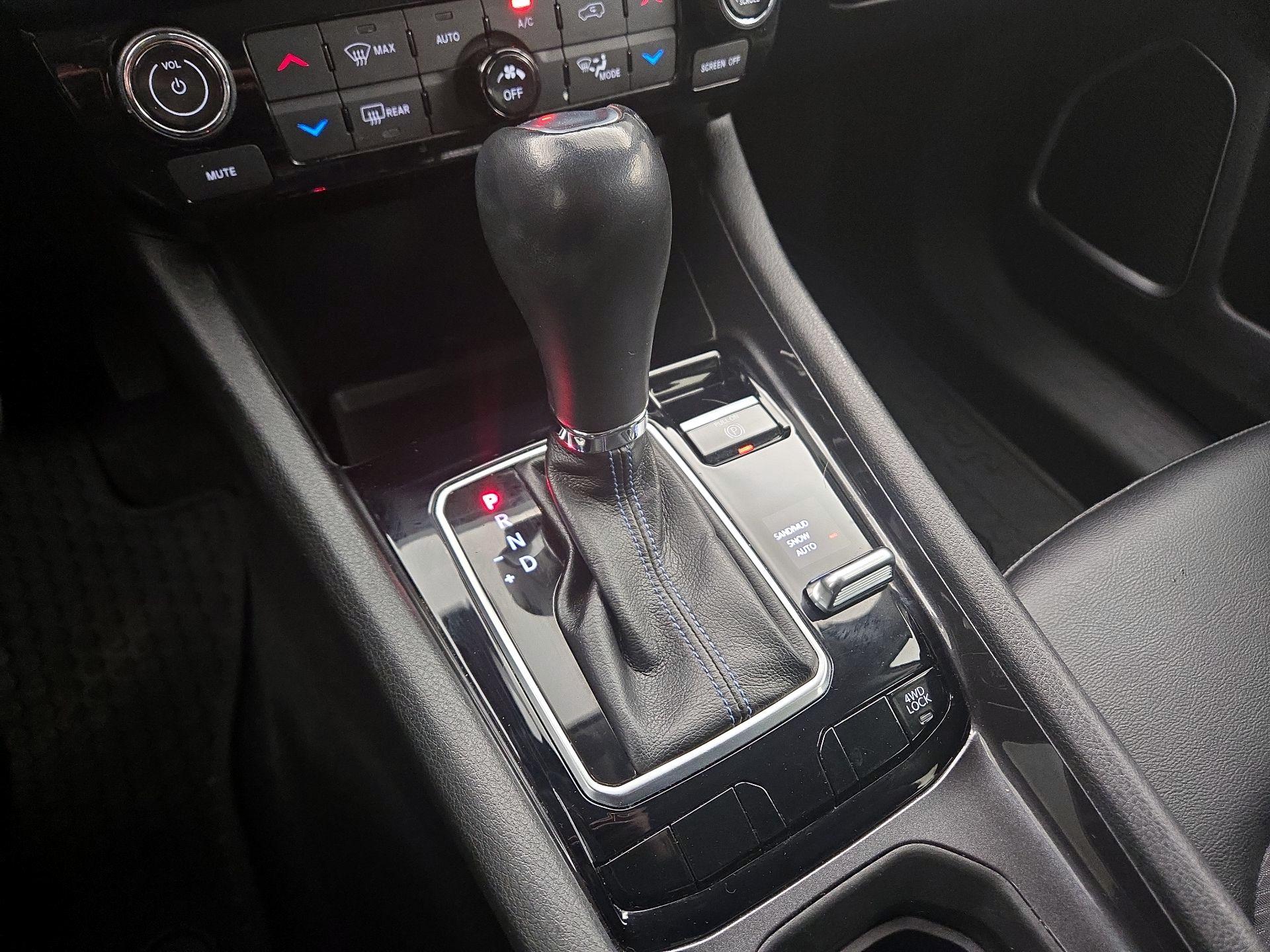 Thumbnail: 2022 Jeep Compass - 17