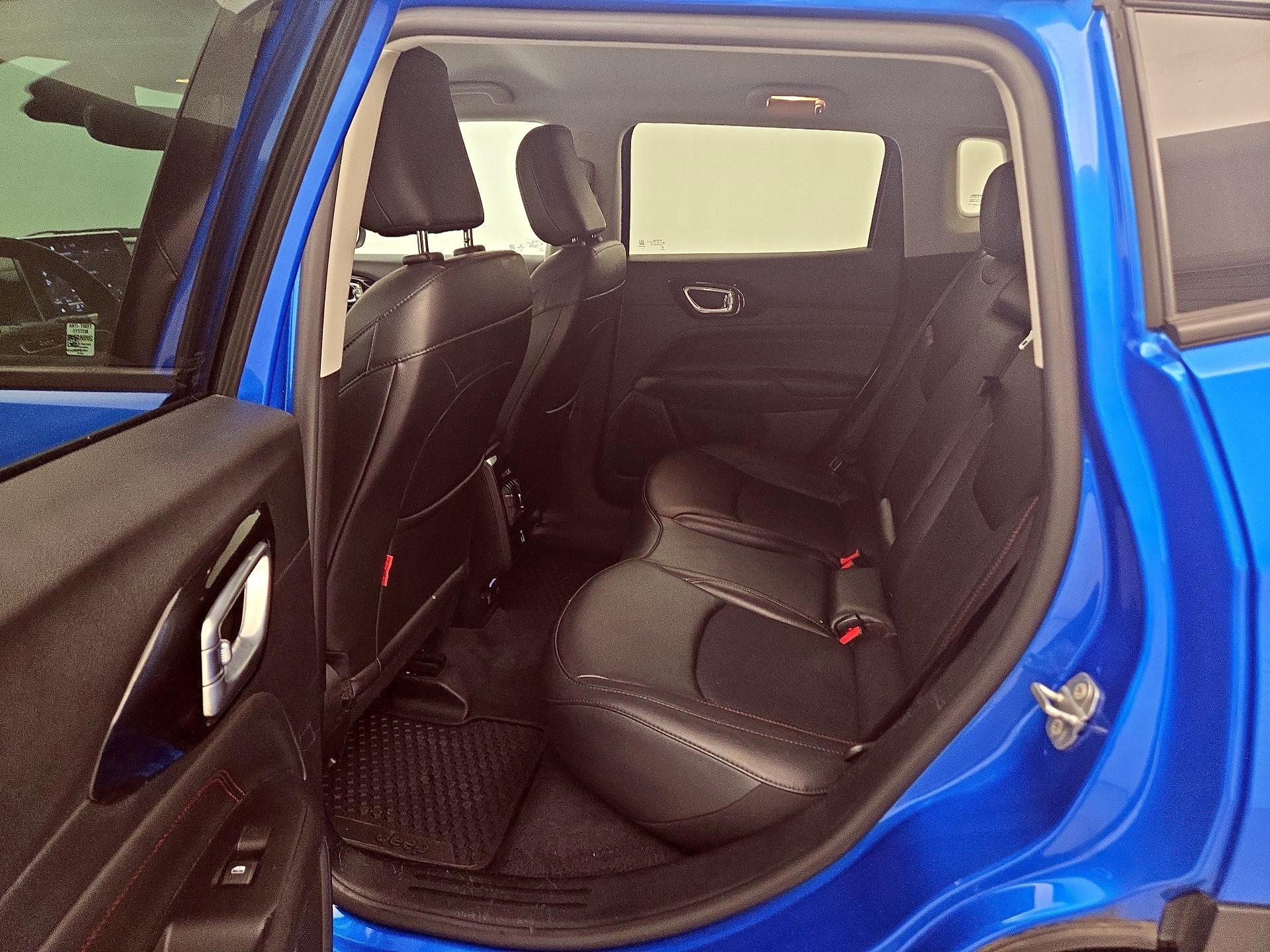 Thumbnail: 2022 Jeep Compass - 19