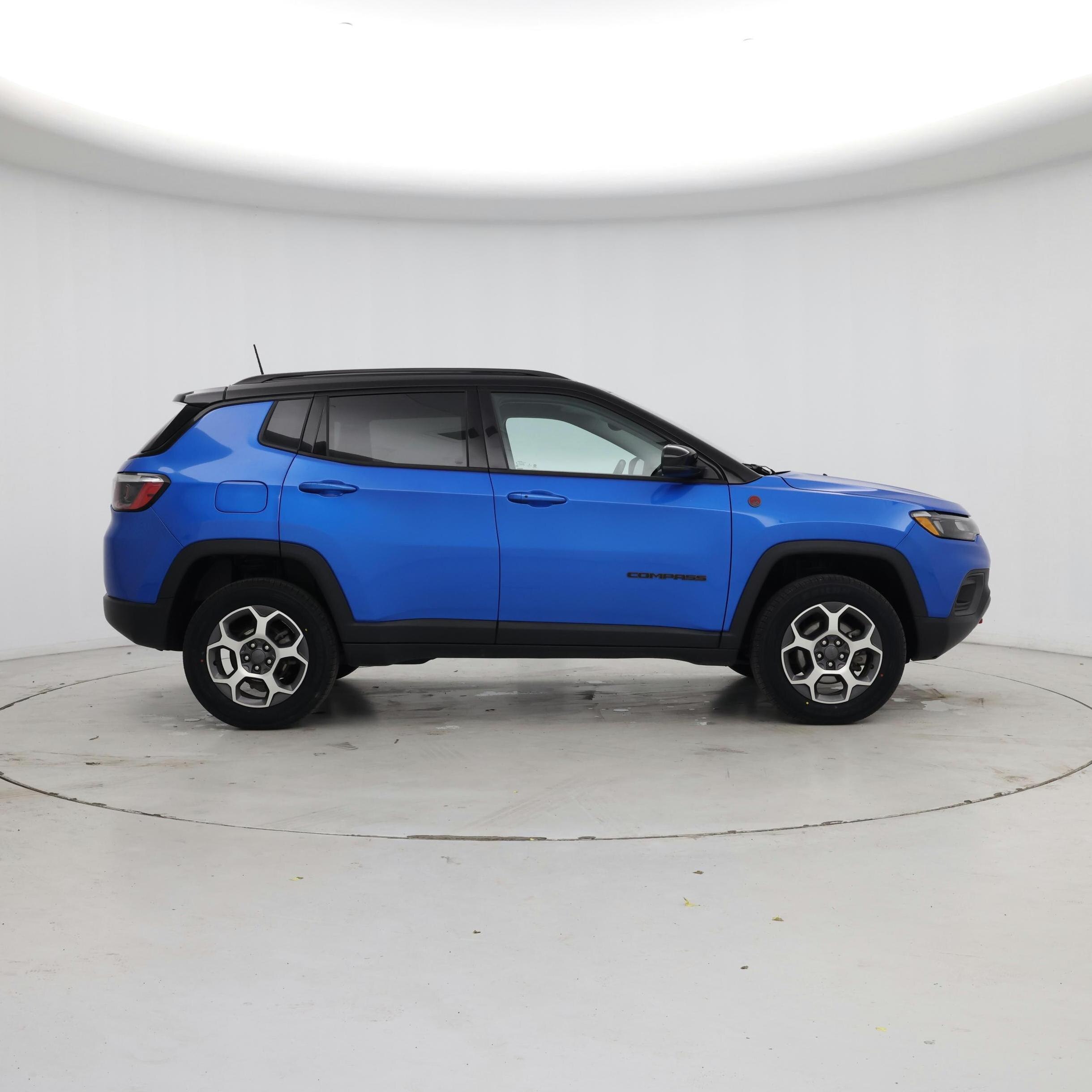 Thumbnail: 2022 Jeep Compass - 7