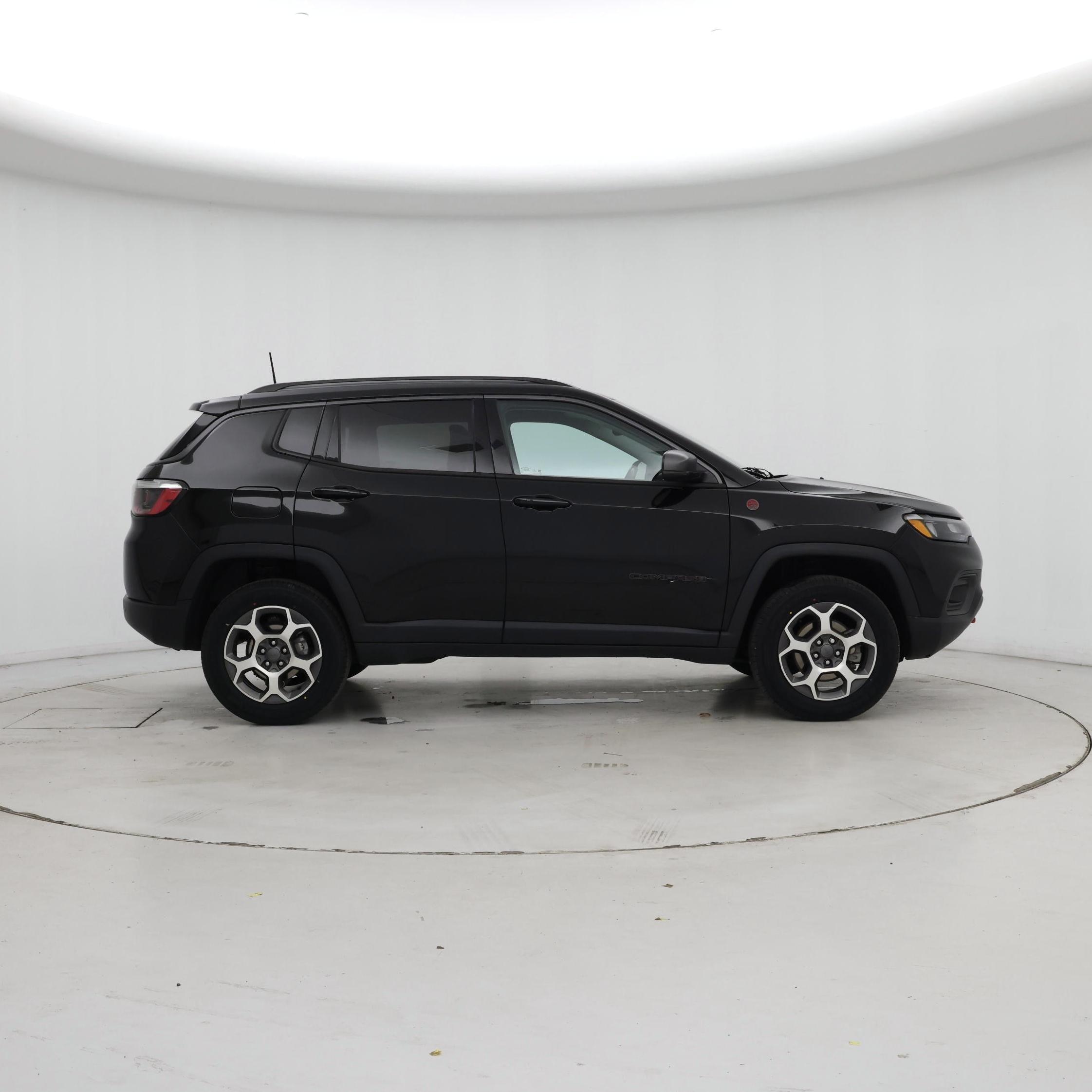 Thumbnail: 2022 Jeep Compass - 7