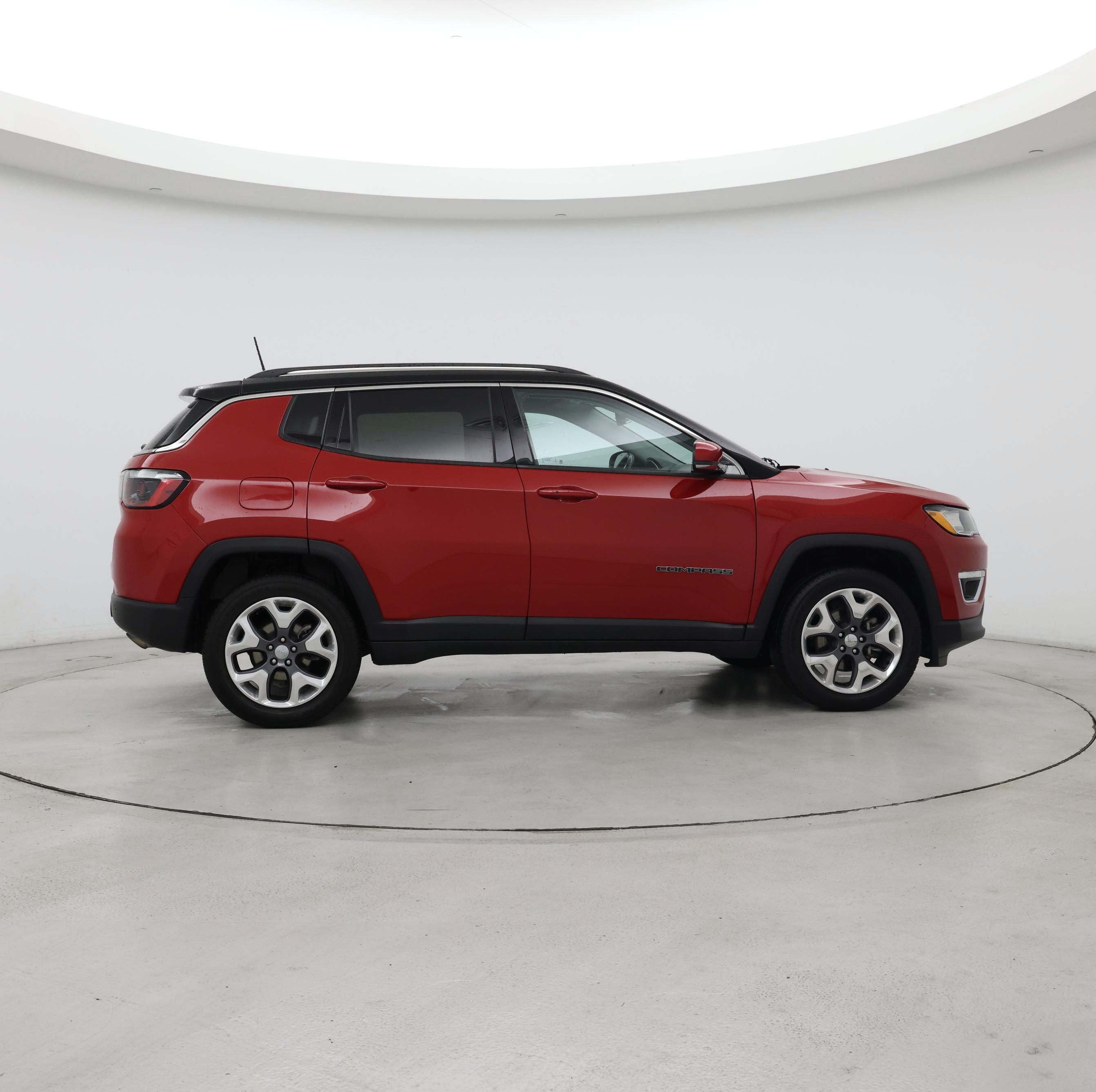 Thumbnail: 2021 Jeep Compass - 7