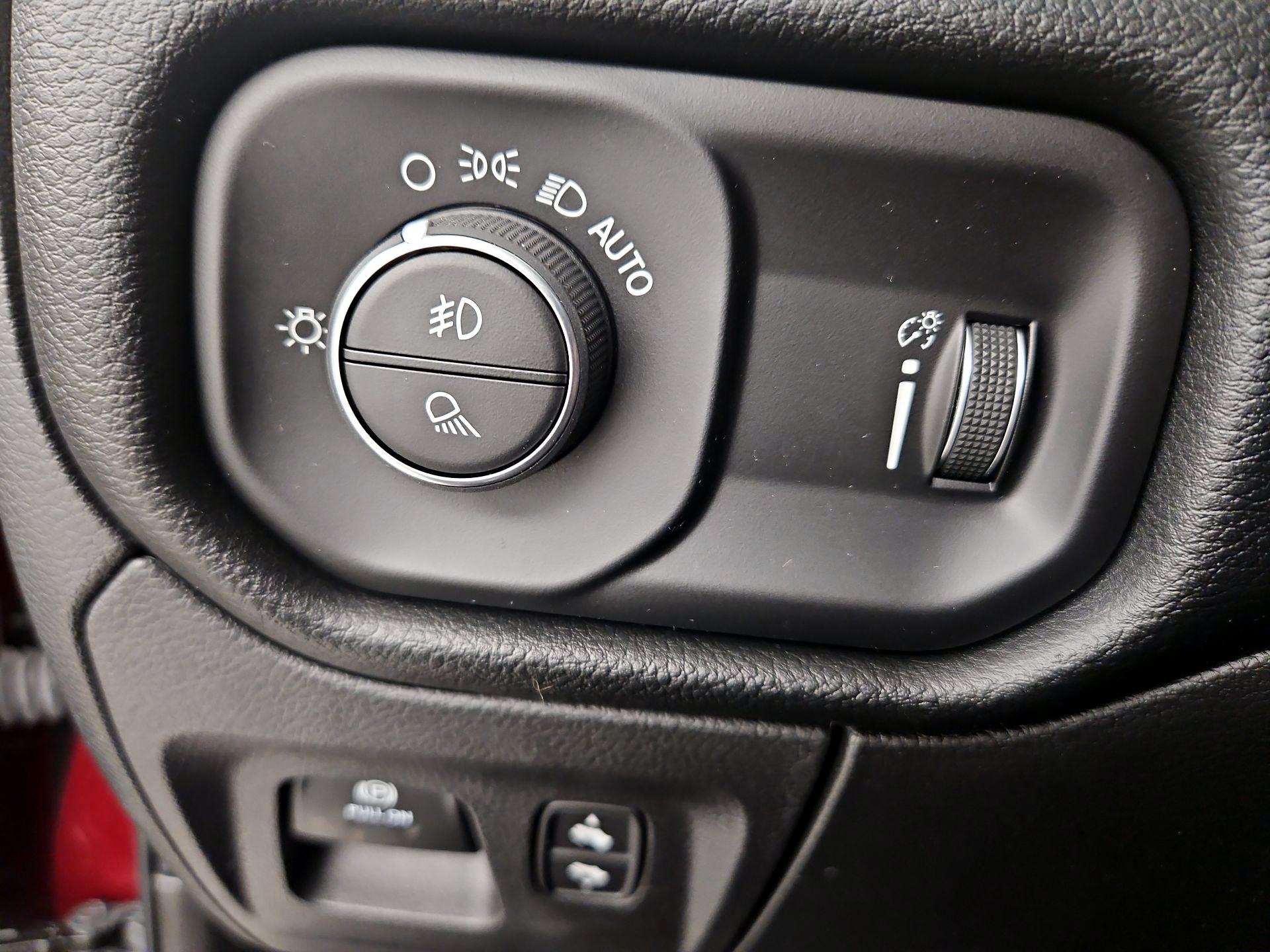 Thumbnail: 2022 RAM 1500 - 13