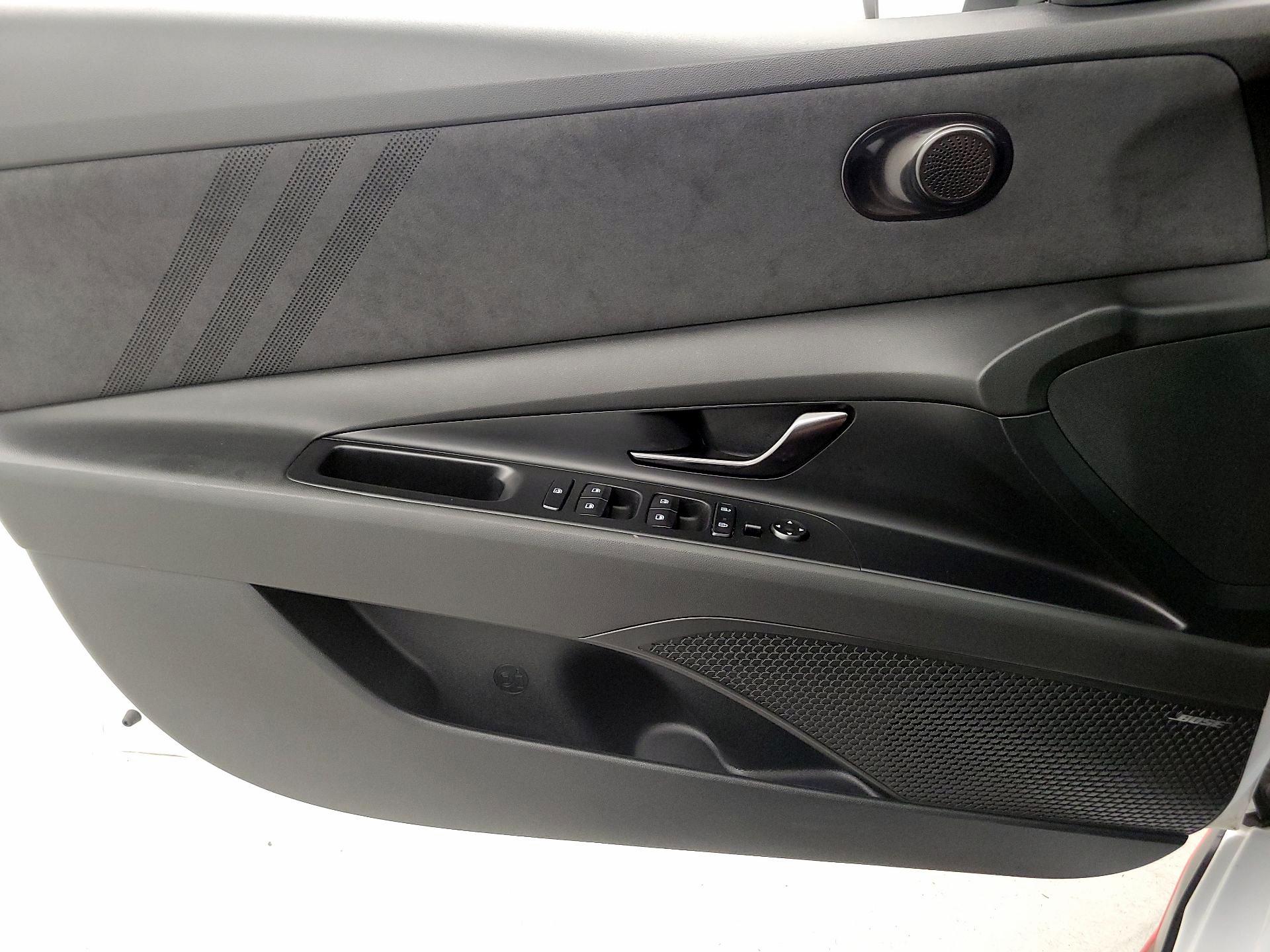 Thumbnail: 2023 Hyundai Elantra - 12