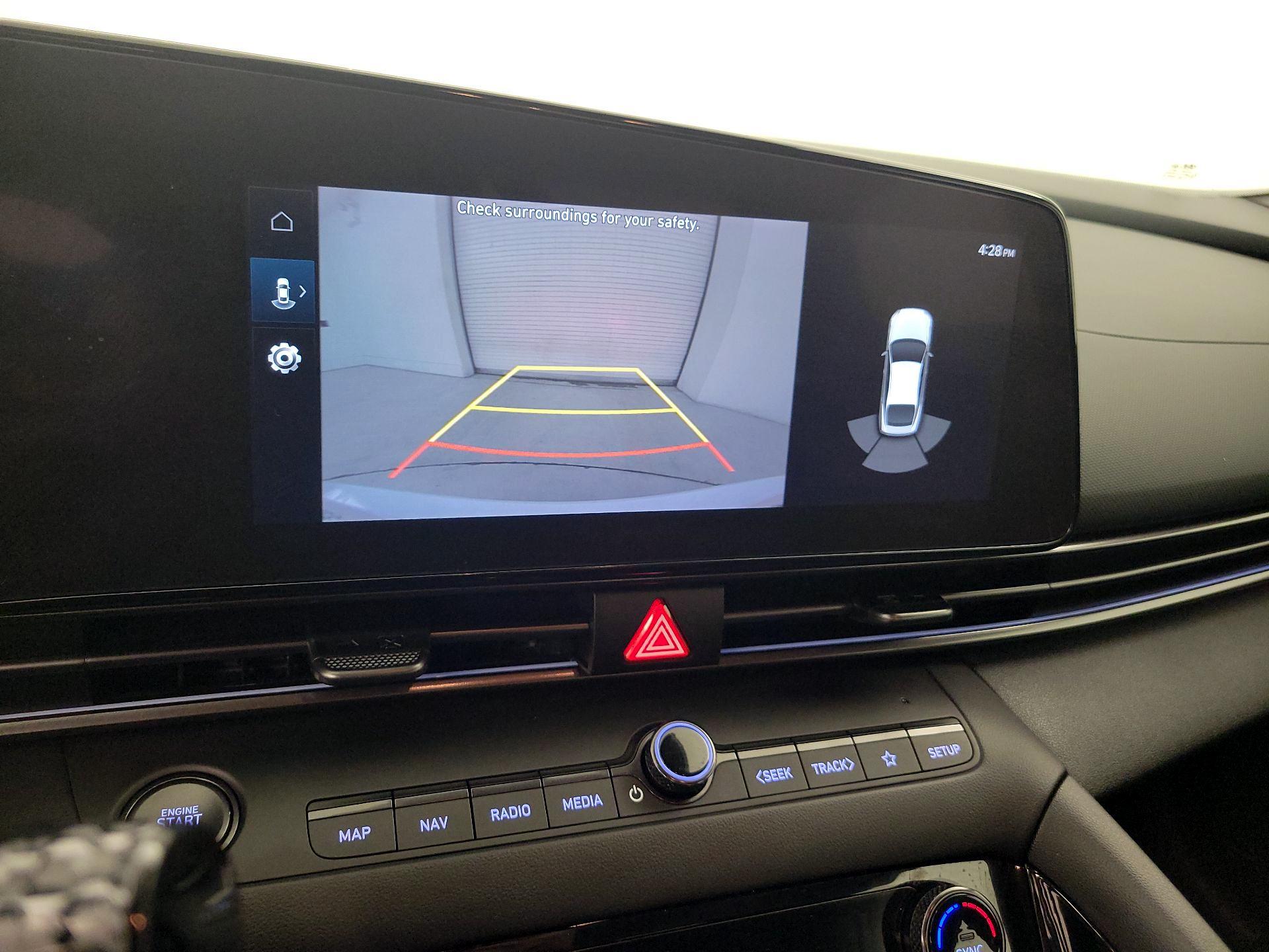 Thumbnail: 2023 Hyundai Elantra - 14