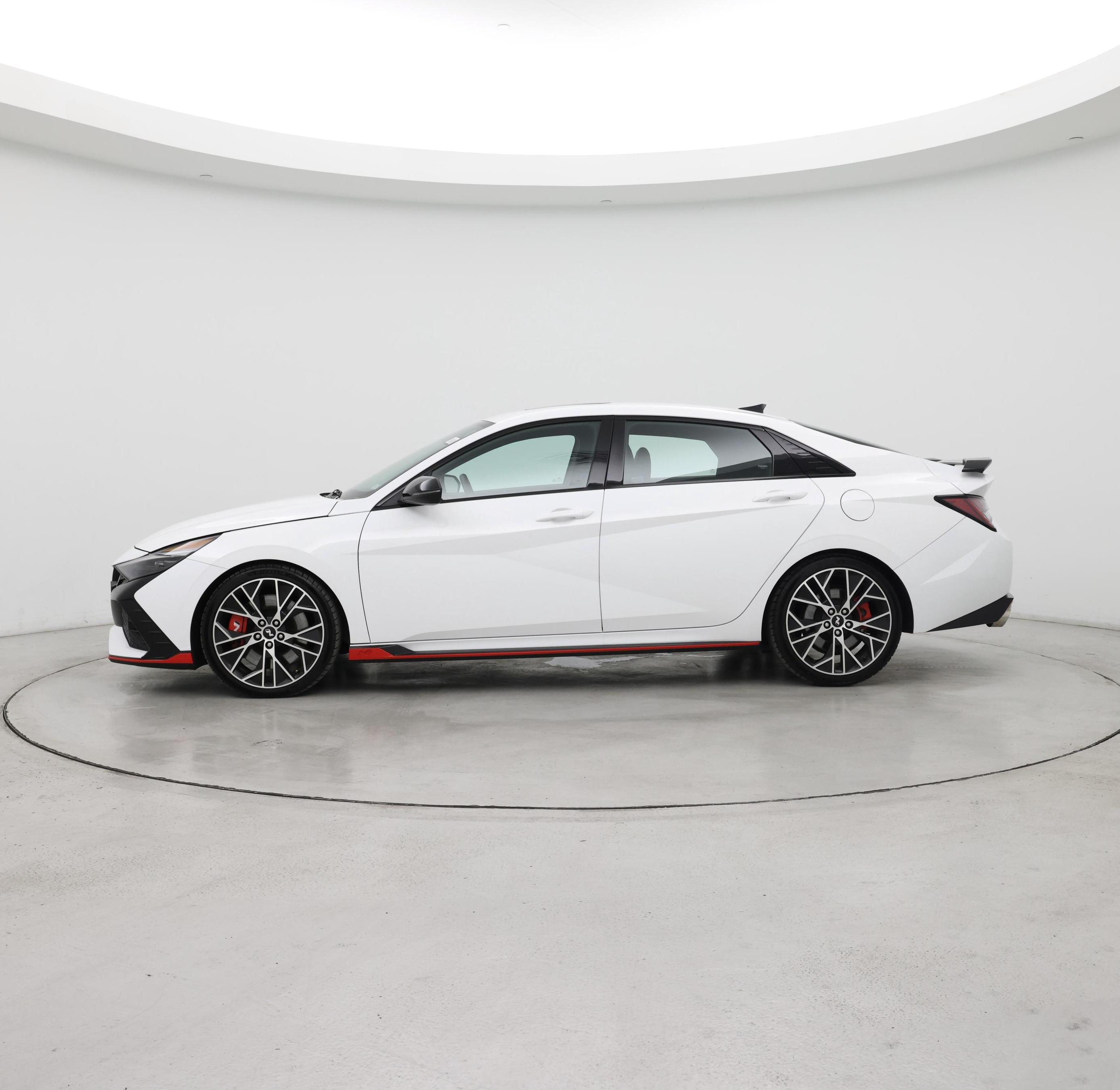 Thumbnail: 2023 Hyundai Elantra - 3