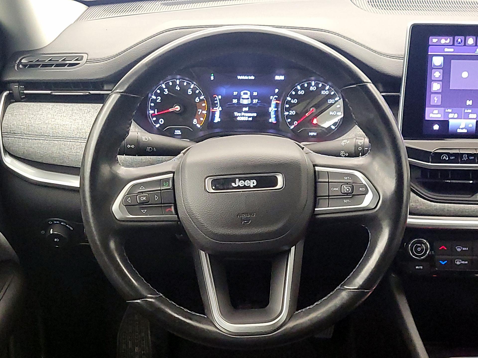 Thumbnail: 2022 Jeep Compass - 10