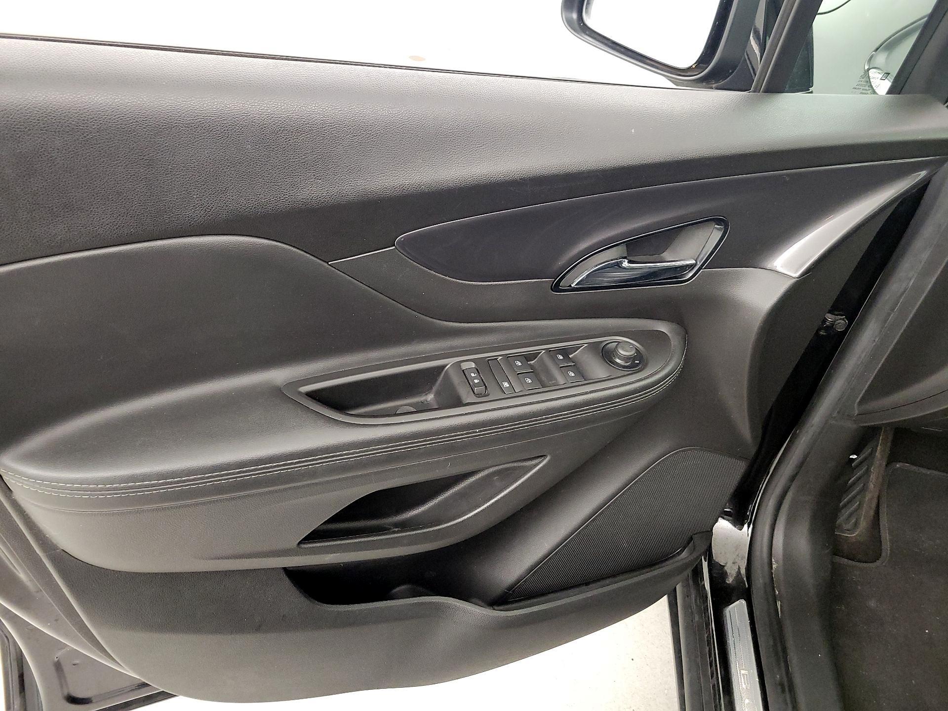 Thumbnail: 2022 Buick Encore - 12