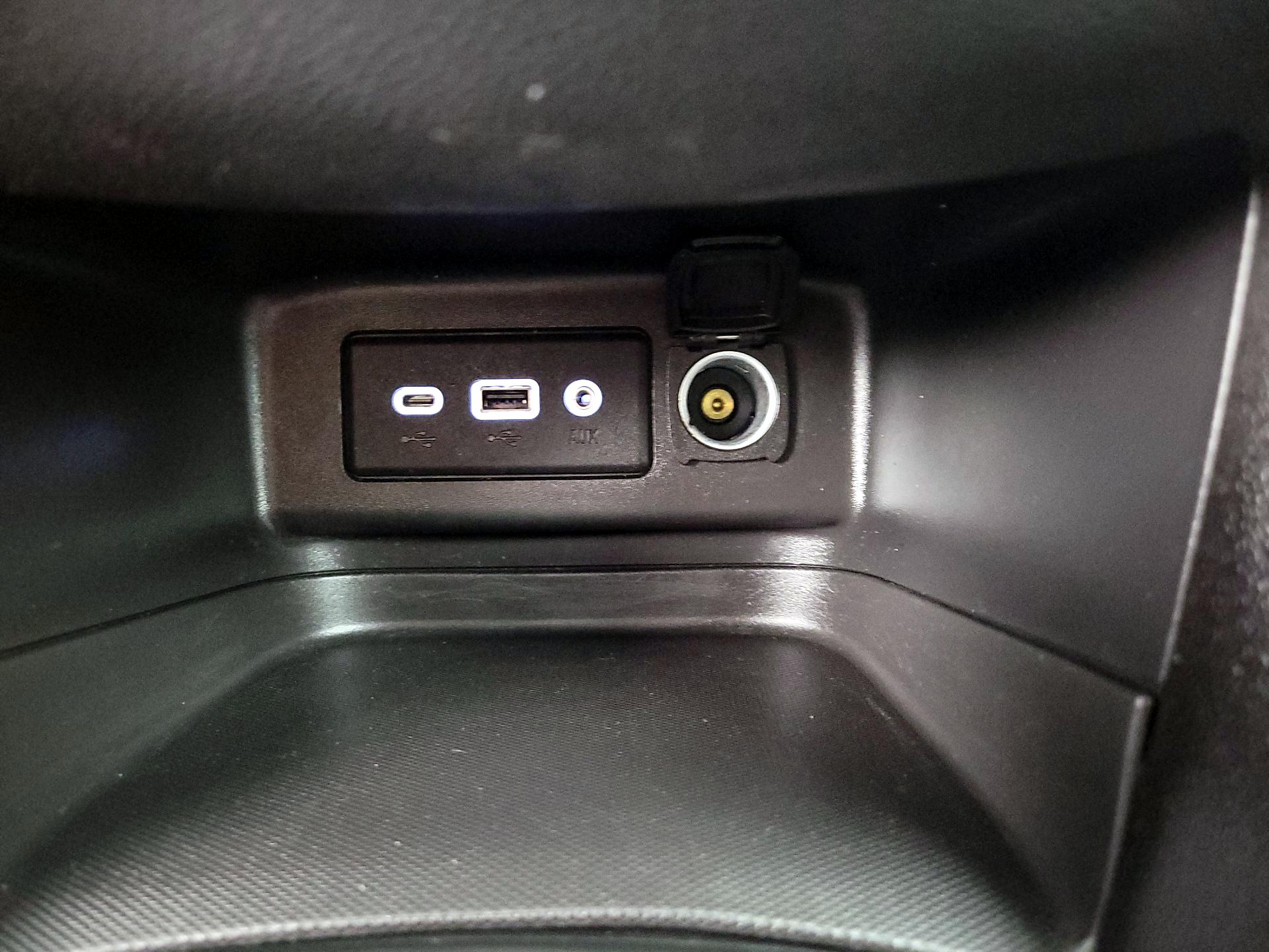 Thumbnail: 2023 Chevrolet Equinox - 18