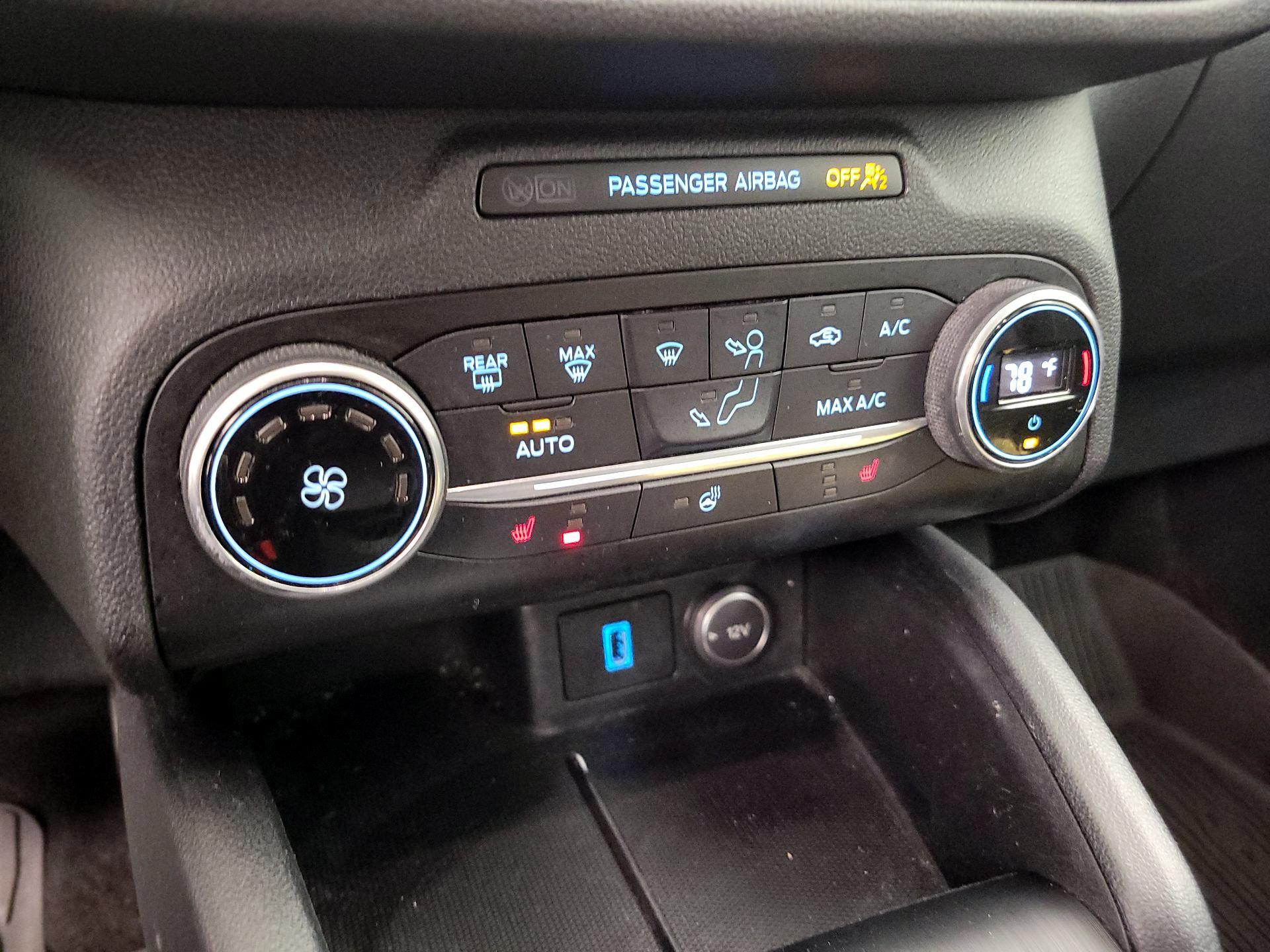 Thumbnail: 2020 Ford Escape - 17