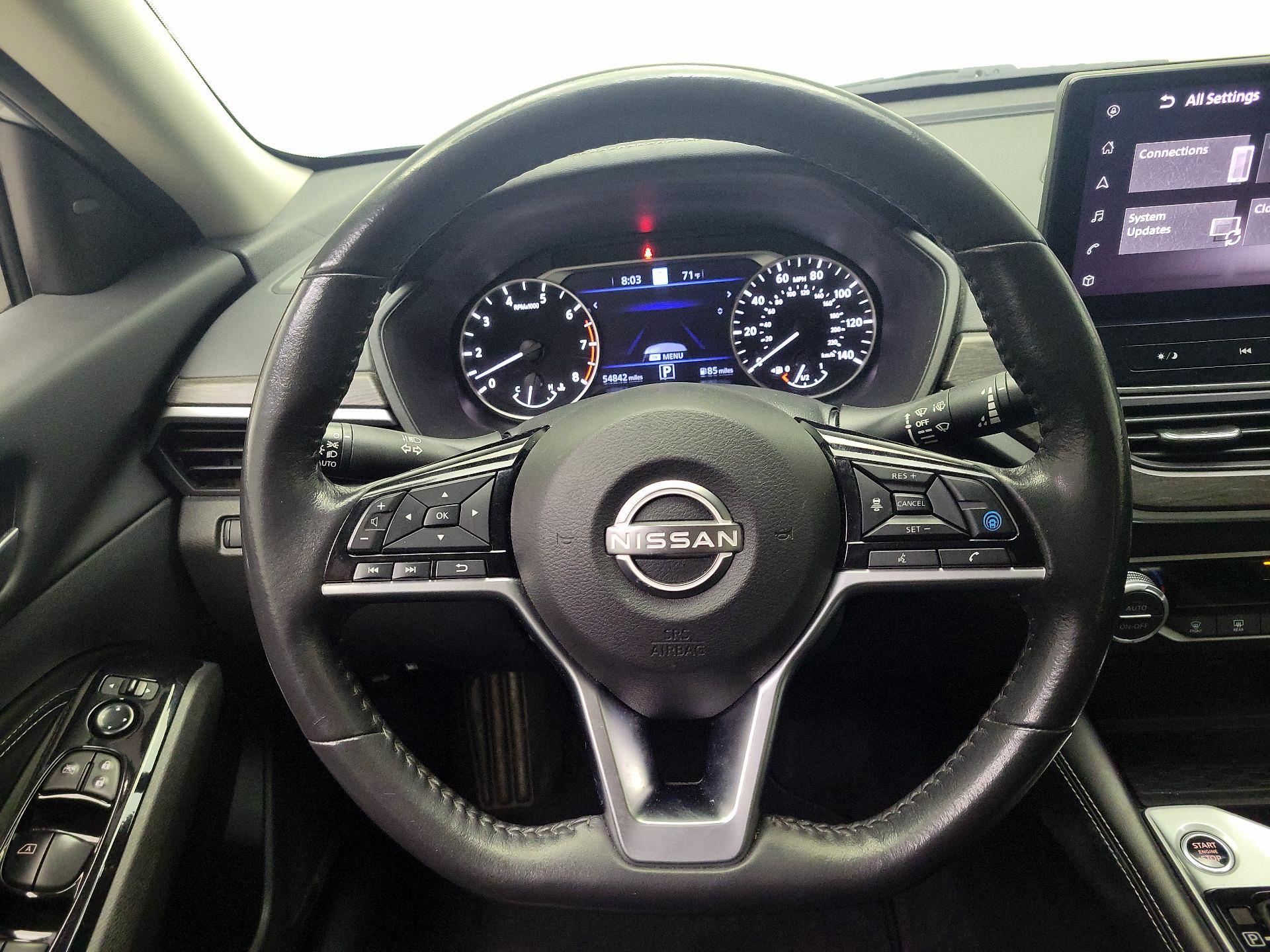 Thumbnail: 2023 Nissan Altima - 10