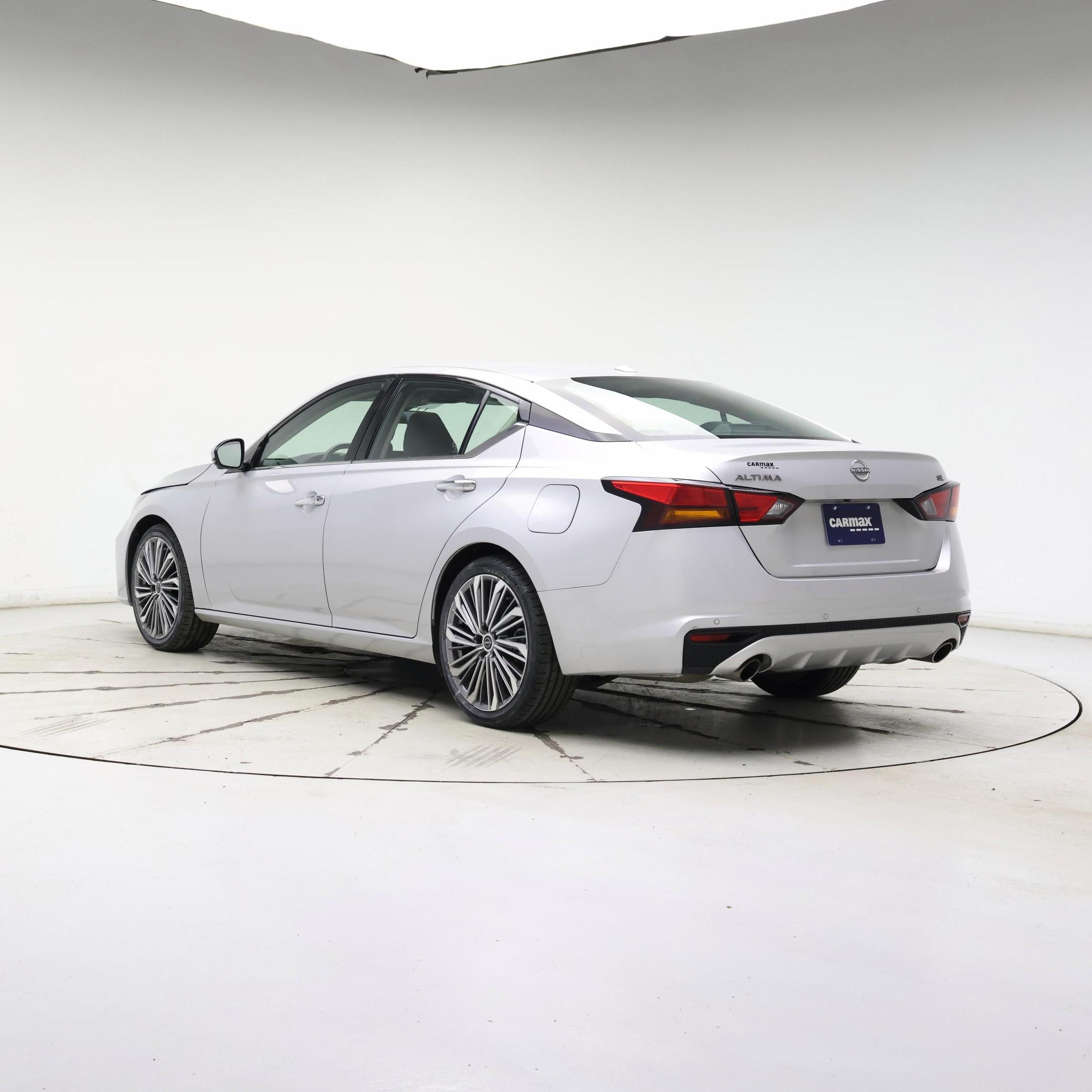 Thumbnail: 2023 Nissan Altima - 2