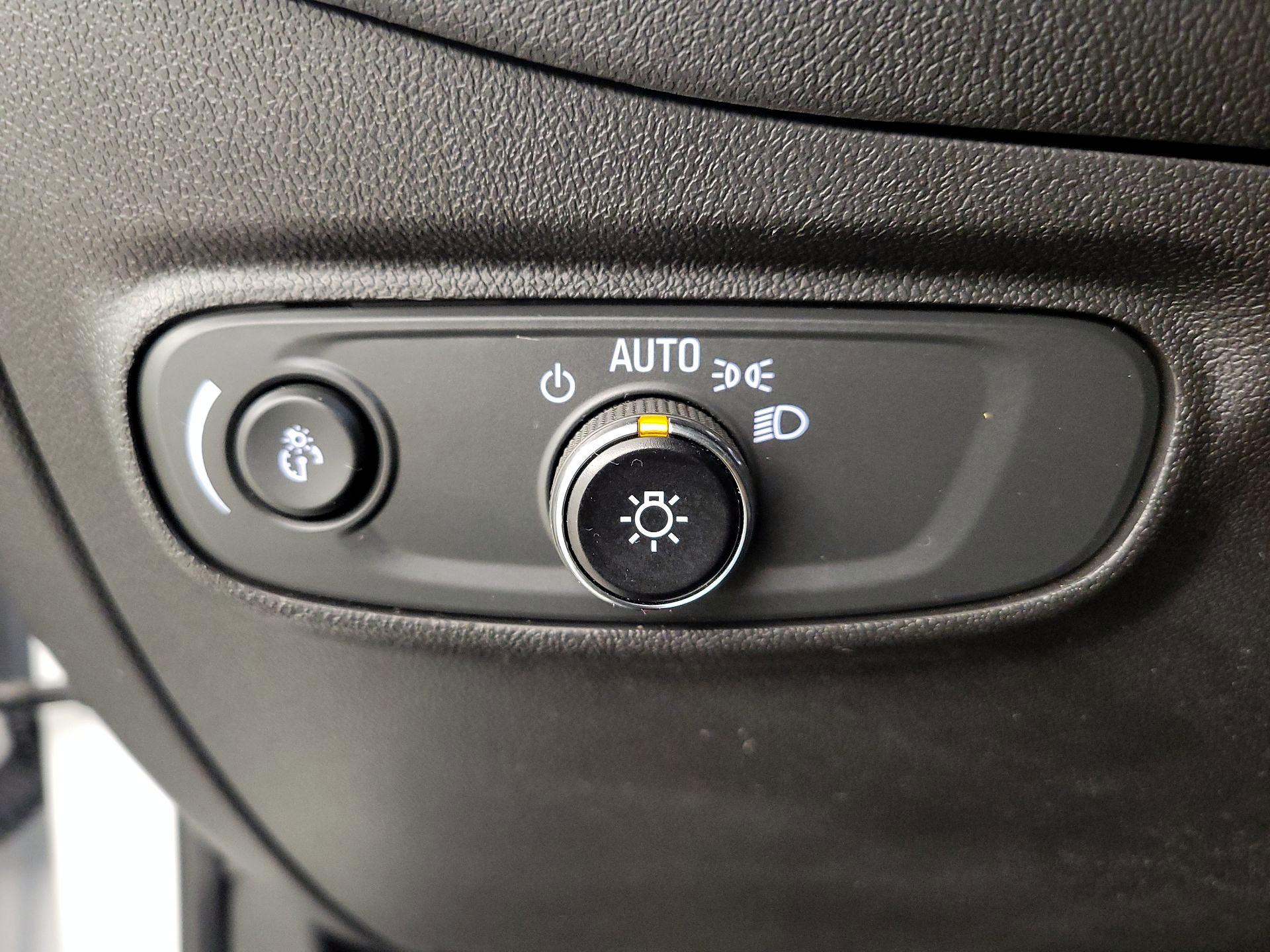 Thumbnail: 2023 Chevrolet Equinox - 13