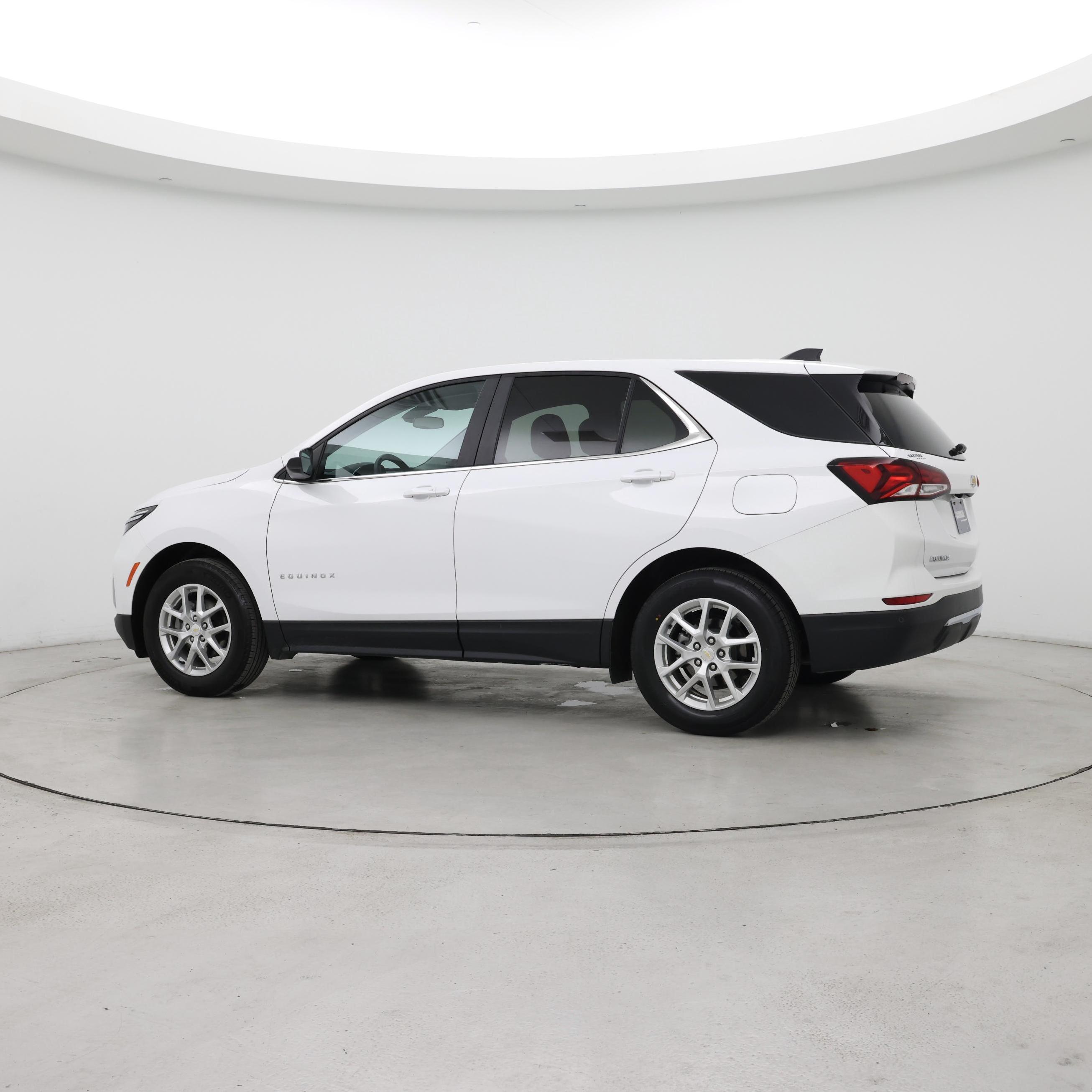 Thumbnail: 2023 Chevrolet Equinox - 3