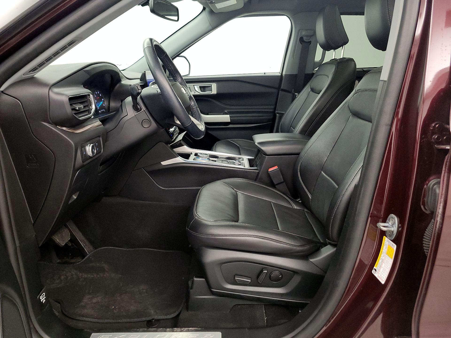 Thumbnail: 2022 Ford Explorer - 11