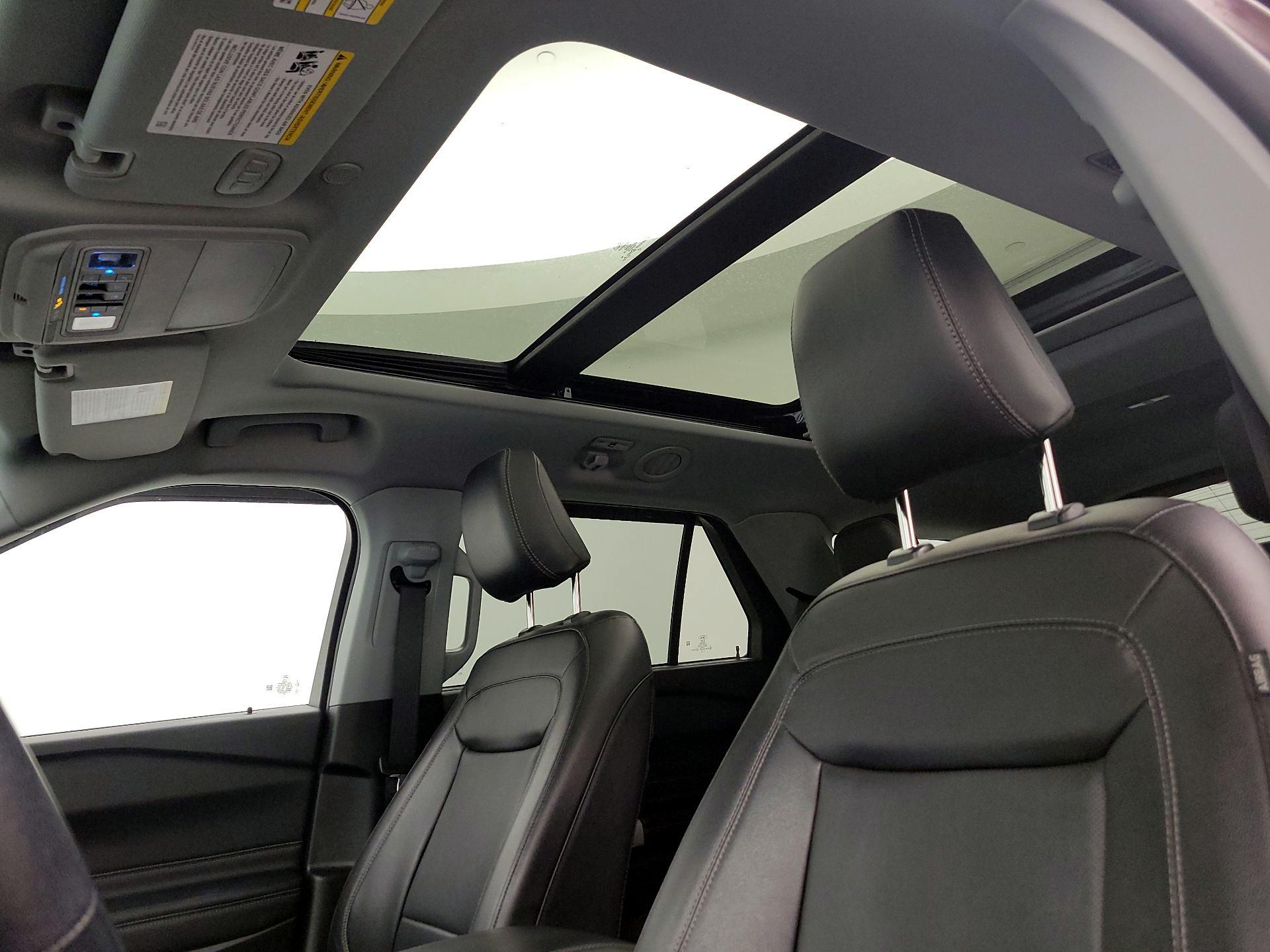 Thumbnail: 2022 Ford Explorer - 20